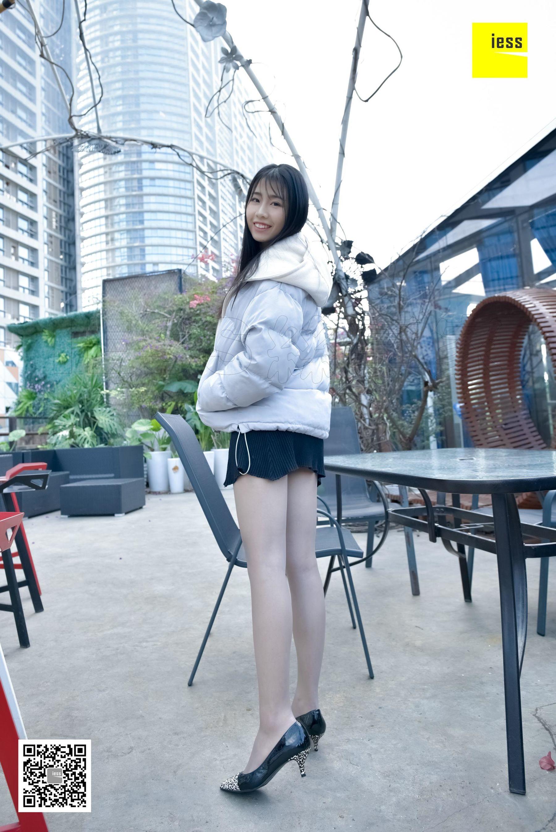 佳桢《丰满微肉腿》 [异思趣向IESS] 丝享家156