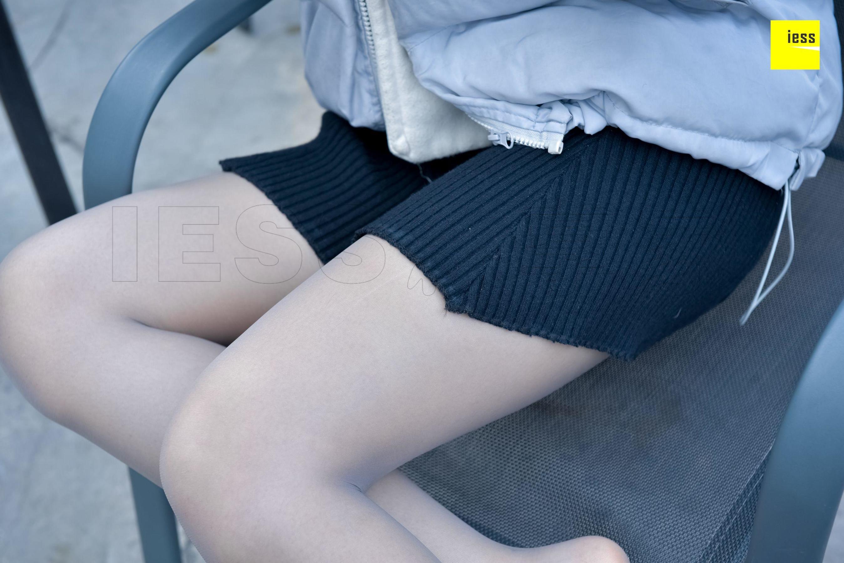 佳桢《丰满微肉腿》 [异思趣向IESS] 丝享家156