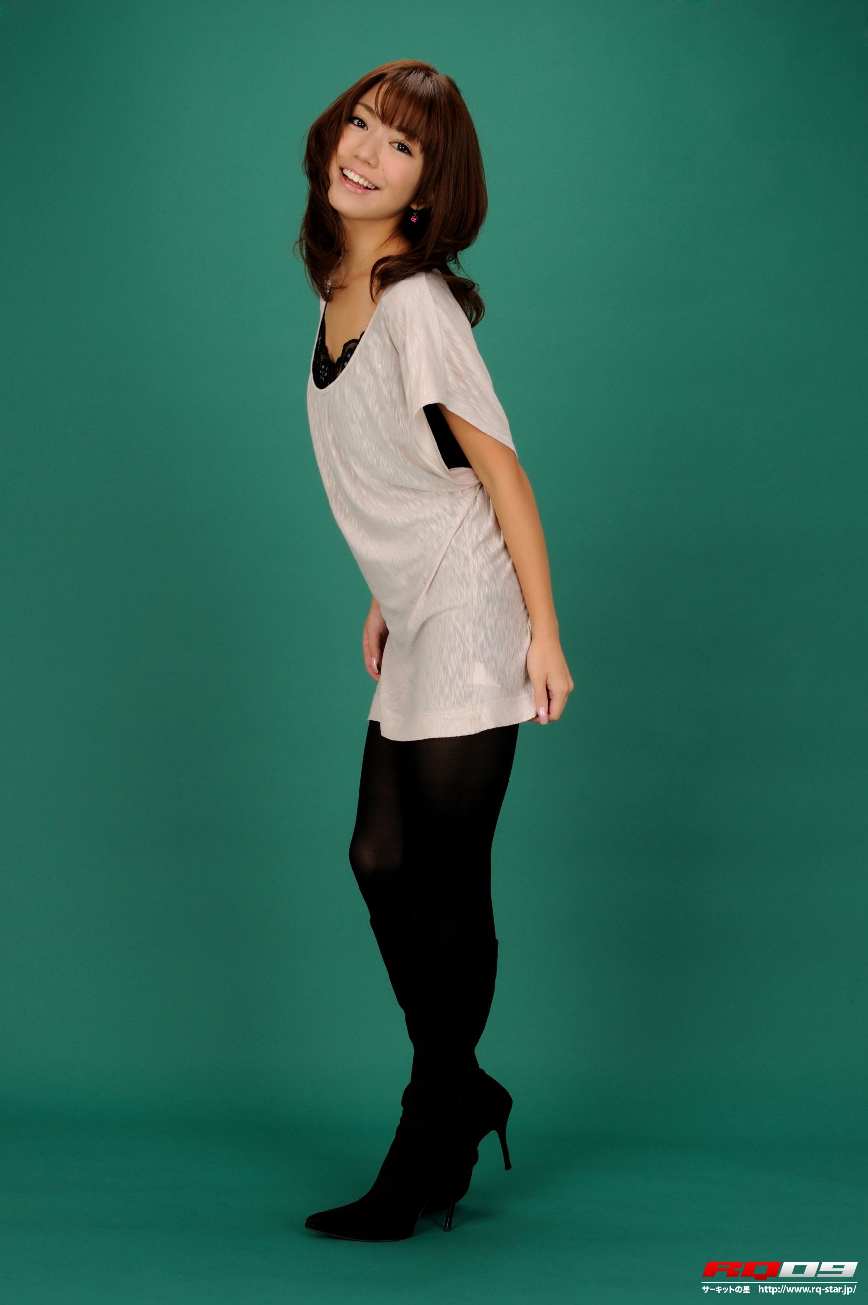 [RQ-STAR] NO.00228 Keiko Inagaki 稲垣慶子 Private Dress 写真集