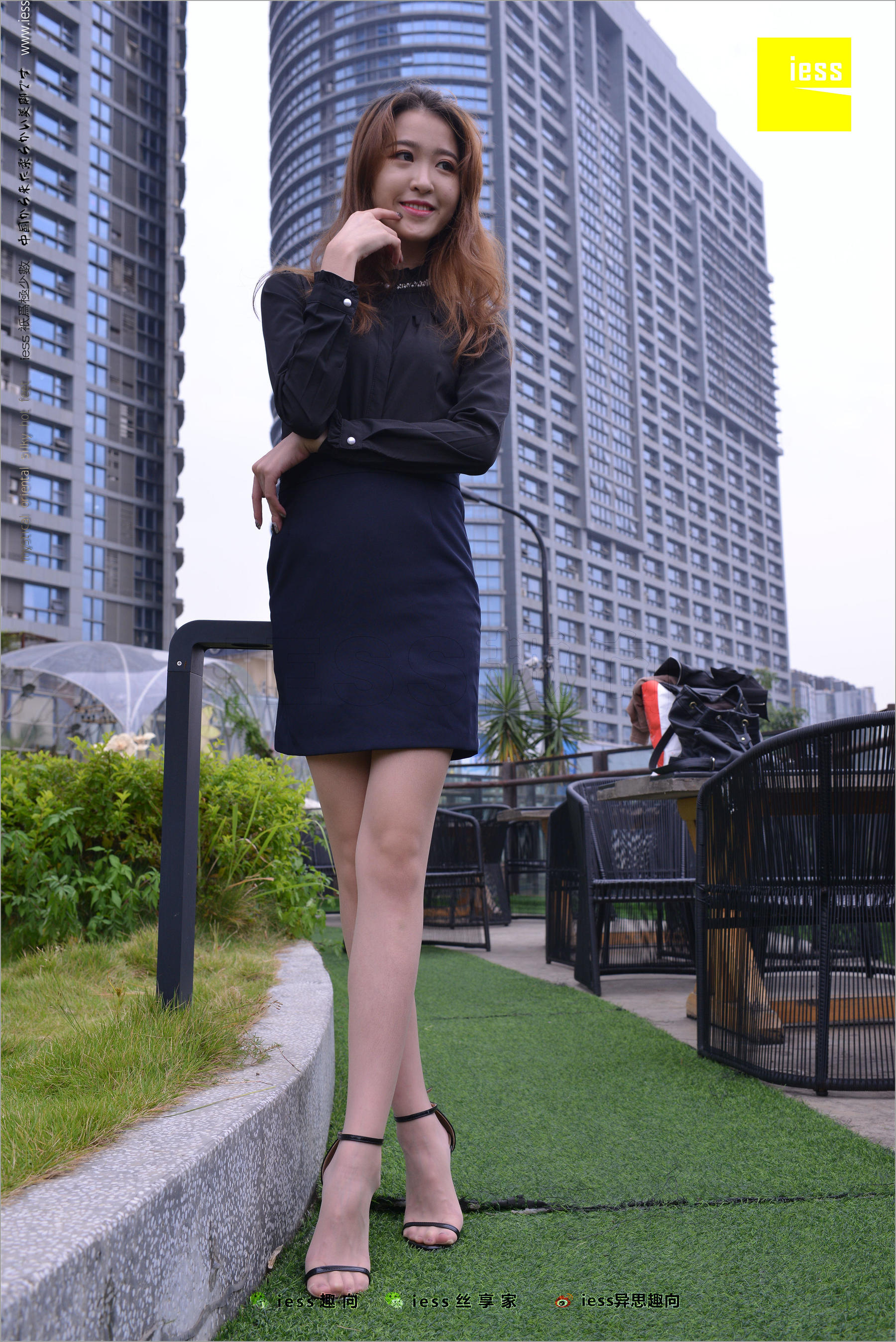 圆叔叔《大长腿的定义》[异思趣向IESS] 丝足便当205