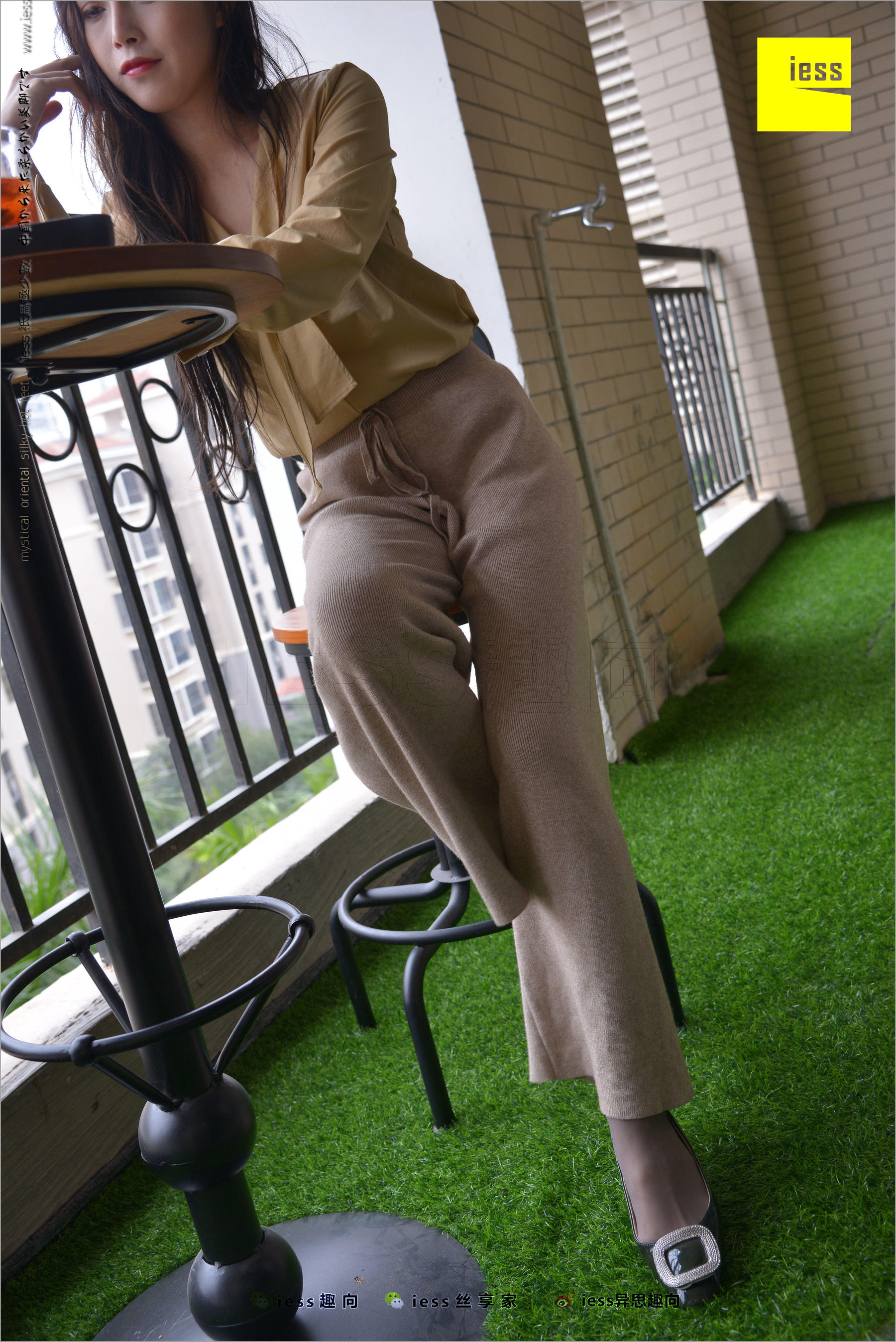 小羽《小羽、船袜、短丝和平底鞋》精简版 [异思趣向IESS] 丝足便当218