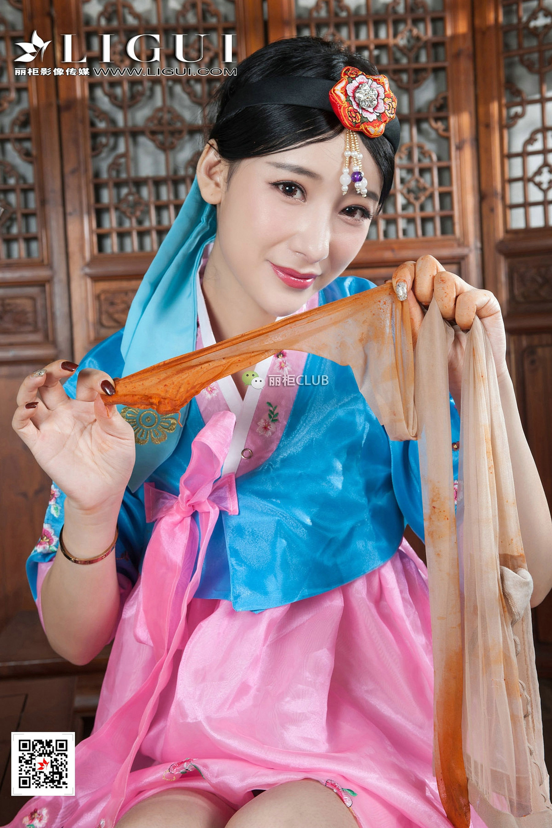 Model 飞飞《古典汉服+蔬菜丝足》 [丽柜Ligui]