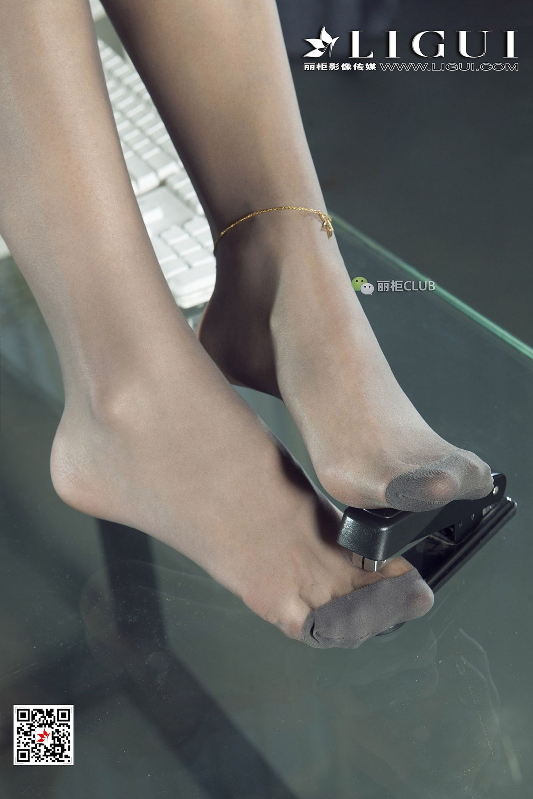 Model 一梦《办公室灰丝OL》 [丽柜Ligui]