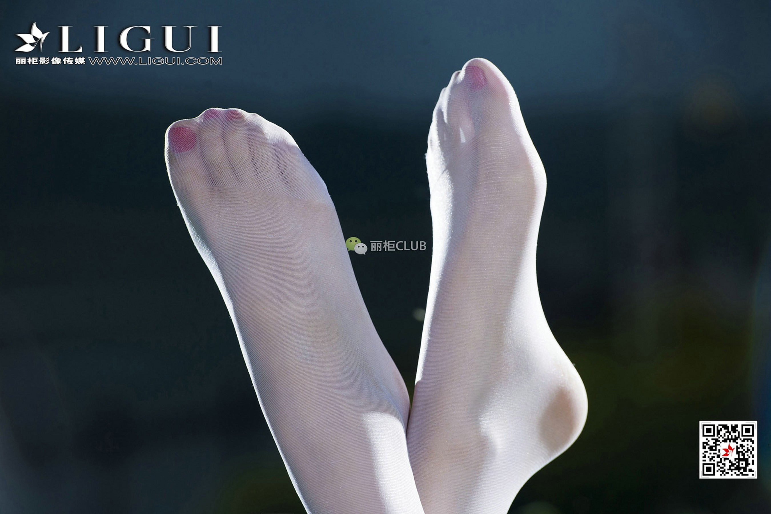 Model 雪儿《夜空白丝》 [丽柜Ligui]