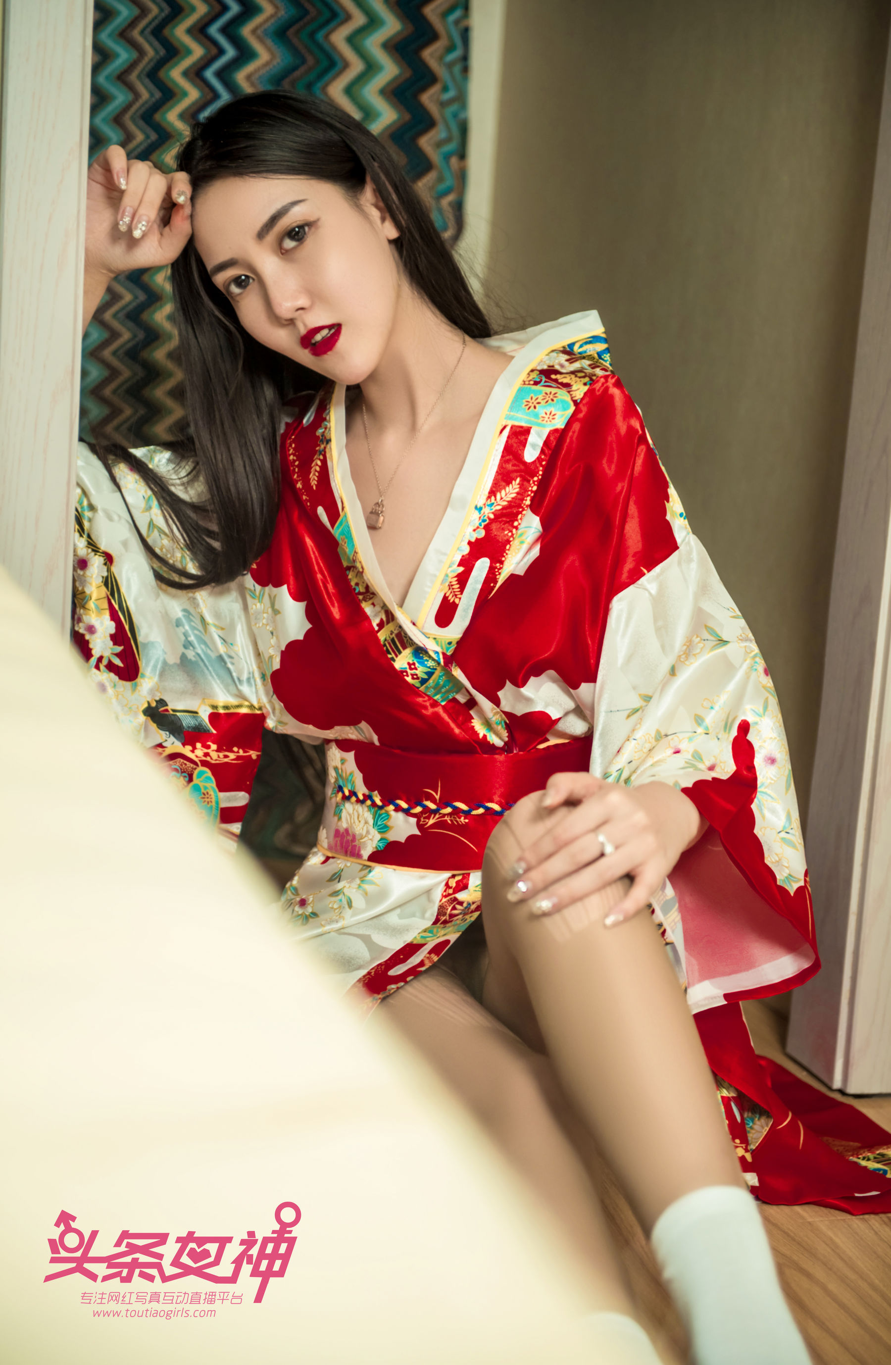 冯雪娇《和服之韵》 [头条女神Toutiaogirls]