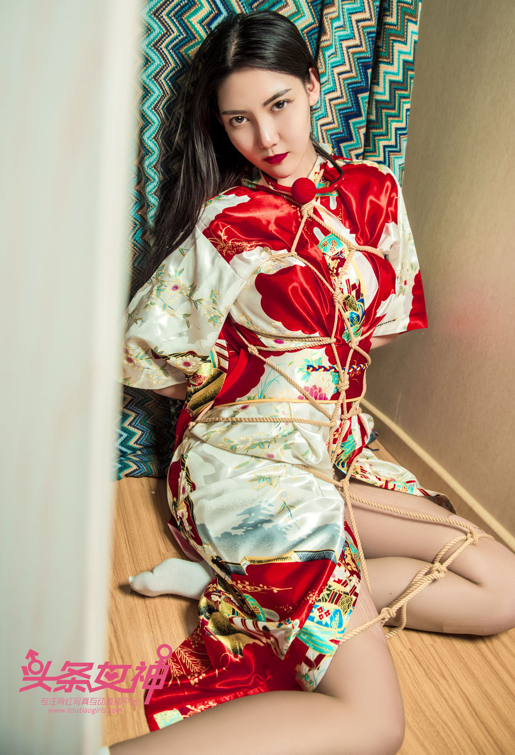 冯雪娇《和服之韵》 [头条女神Toutiaogirls]