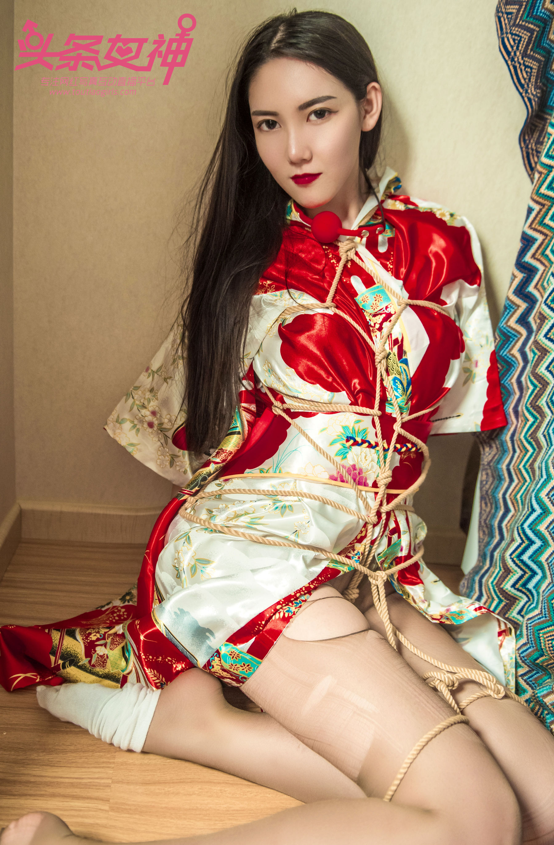 冯雪娇《和服之韵》 [头条女神Toutiaogirls]