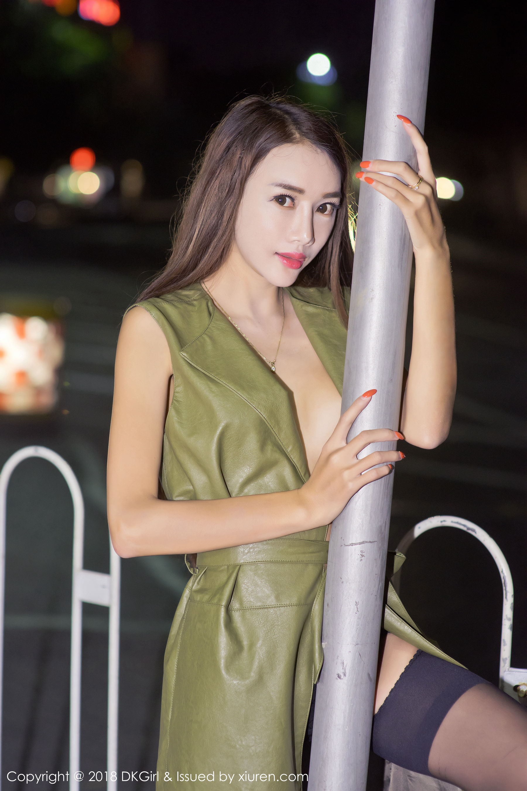 婕西儿jessie《巨乳丽人羊城夜景露出》 [御女郎DKGirl] Vol.059