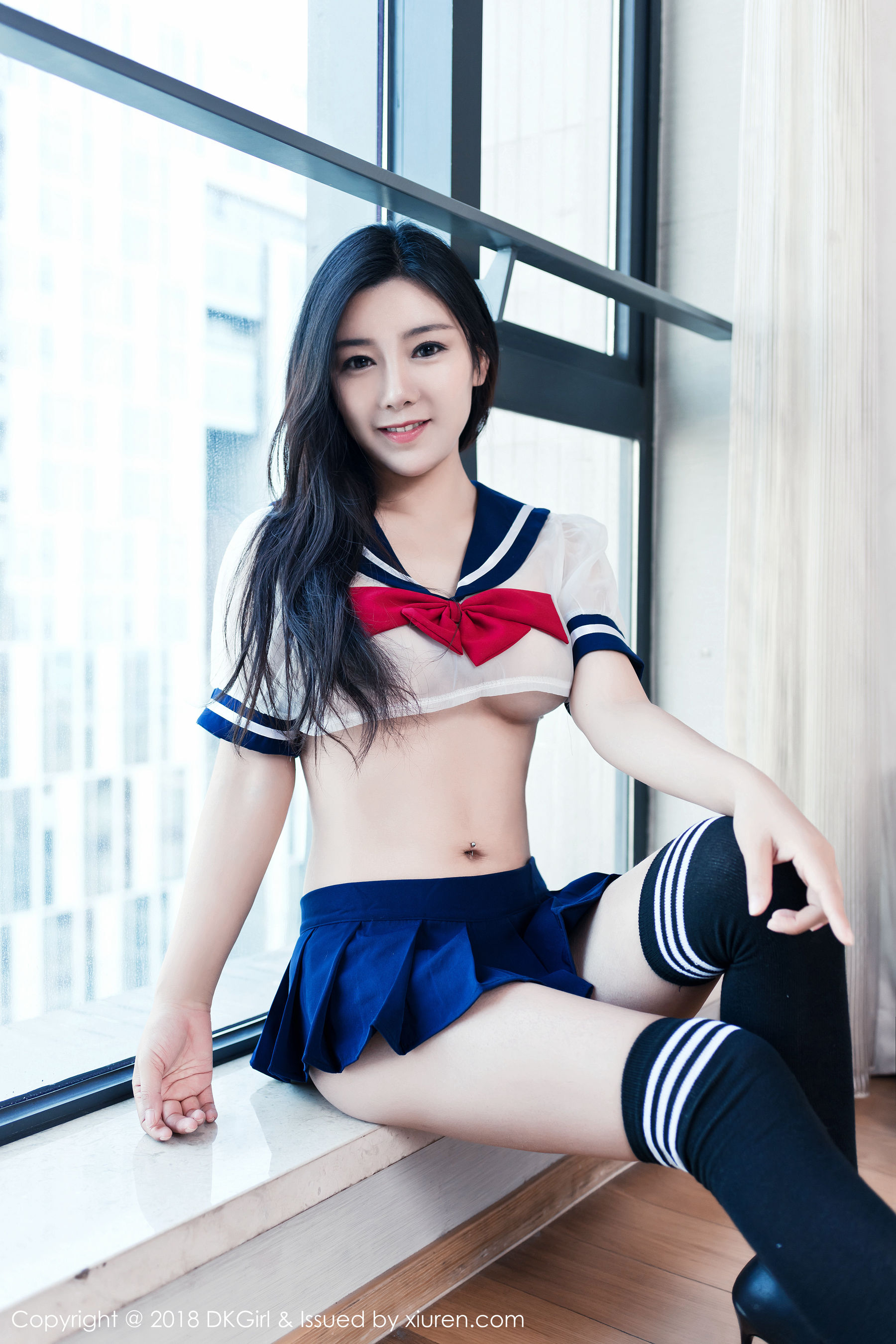 媛美人《甜美校服系列+情趣SM内衣》 [御女郎DKGirl] Vol.061