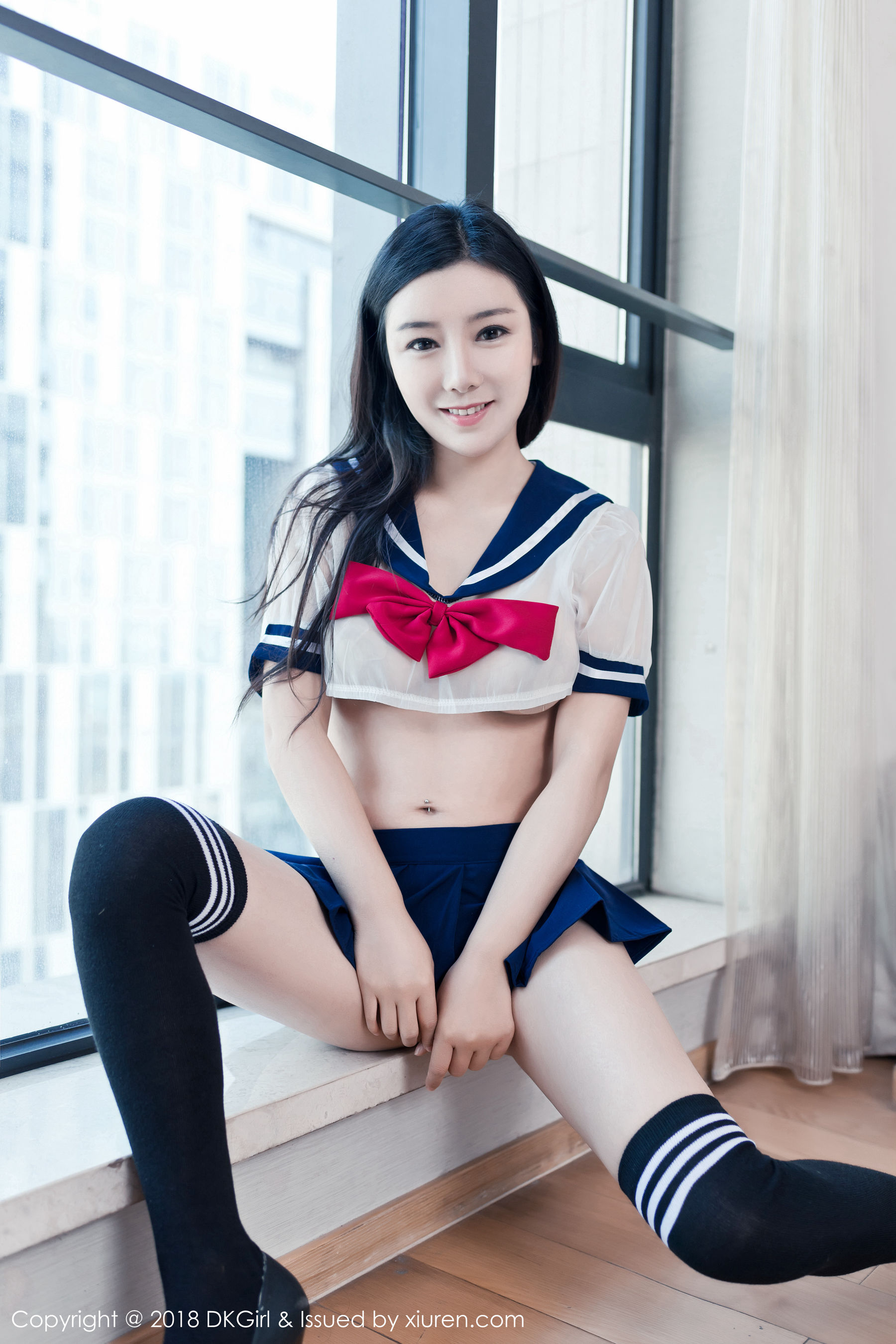 媛美人《甜美校服系列+情趣SM内衣》 [御女郎DKGirl] Vol.061