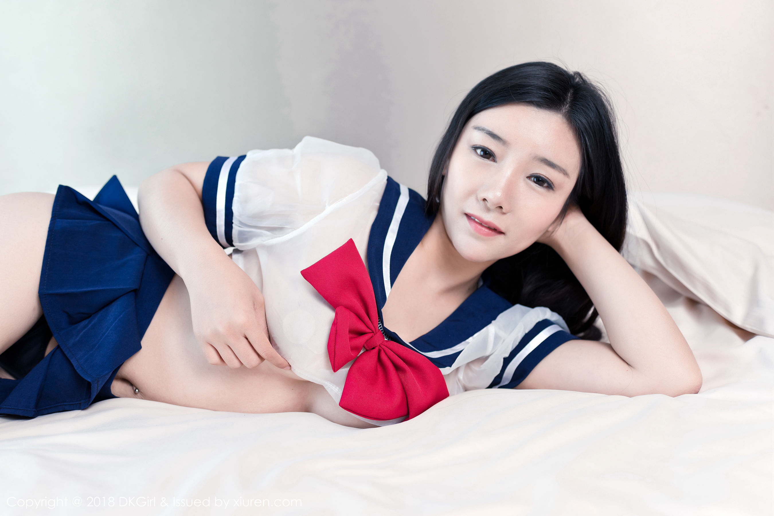 媛美人《甜美校服系列+情趣SM内衣》 [御女郎DKGirl] Vol.061