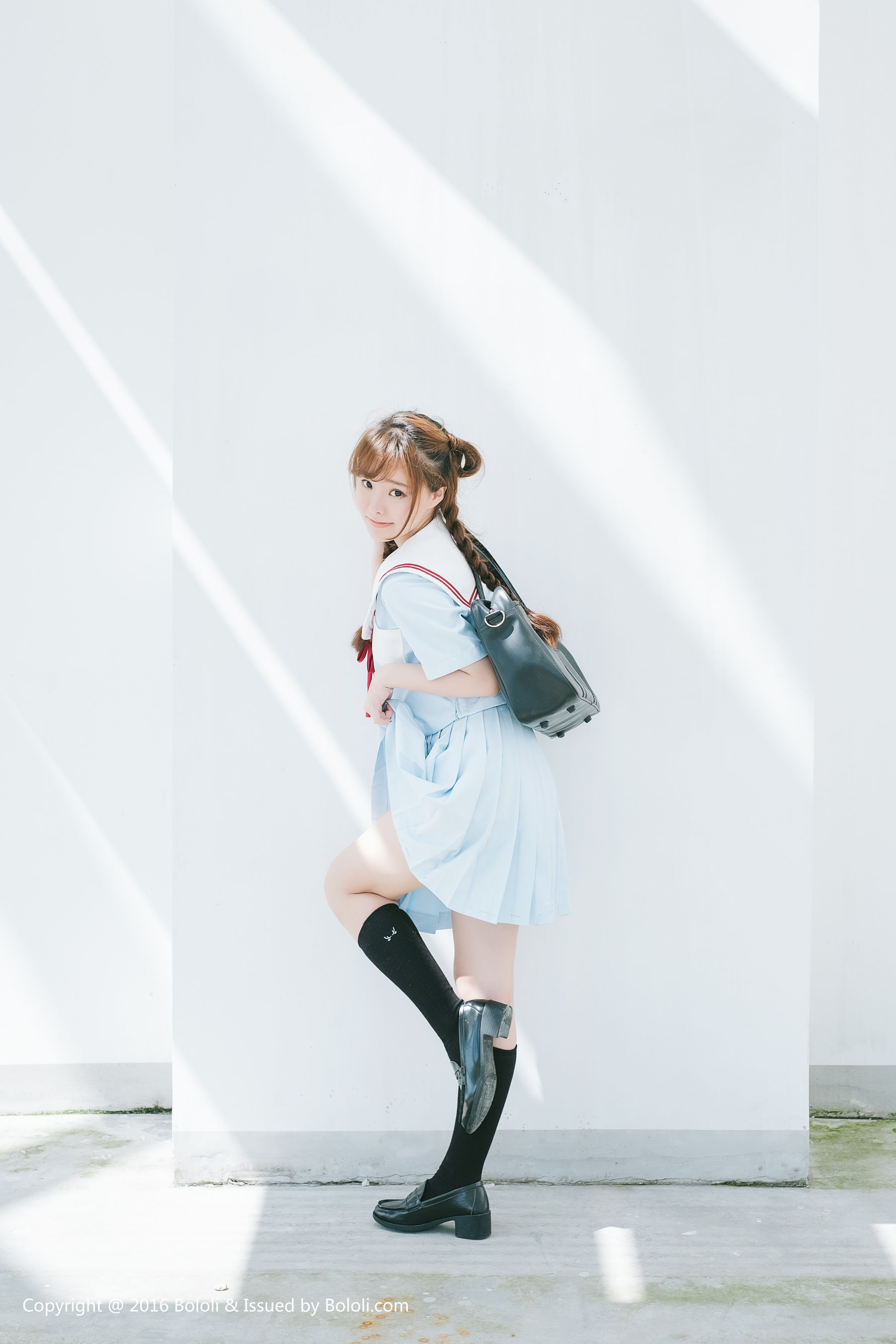 柳侑绮《日系校服少女》 [激萌文化Kimoe] Vol.025