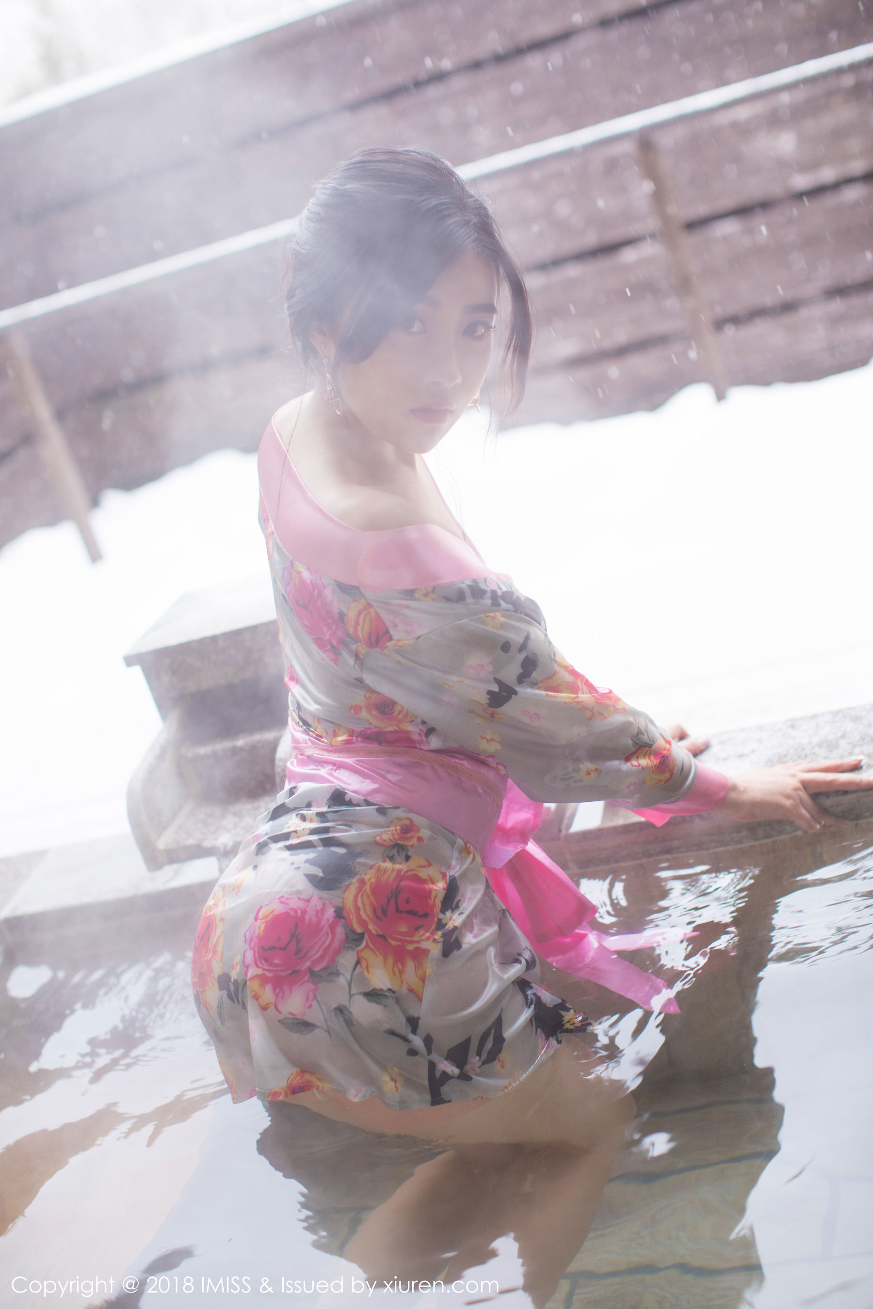 许诺Sabrina《浴池和服+蕾丝美腿》 [爱蜜社IMiss] Vol.221
