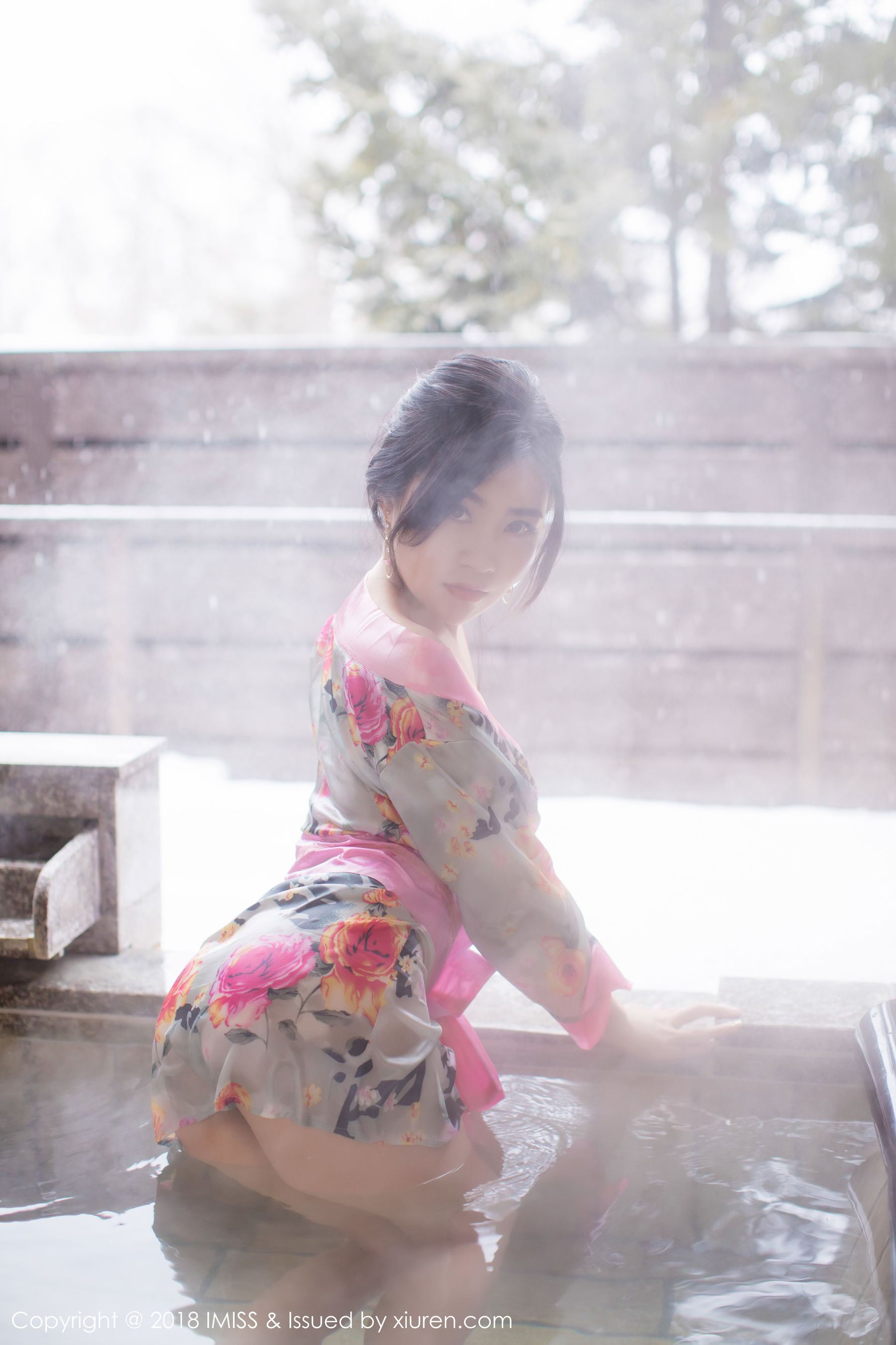 许诺Sabrina《浴池和服+蕾丝美腿》 [爱蜜社IMiss] Vol.221