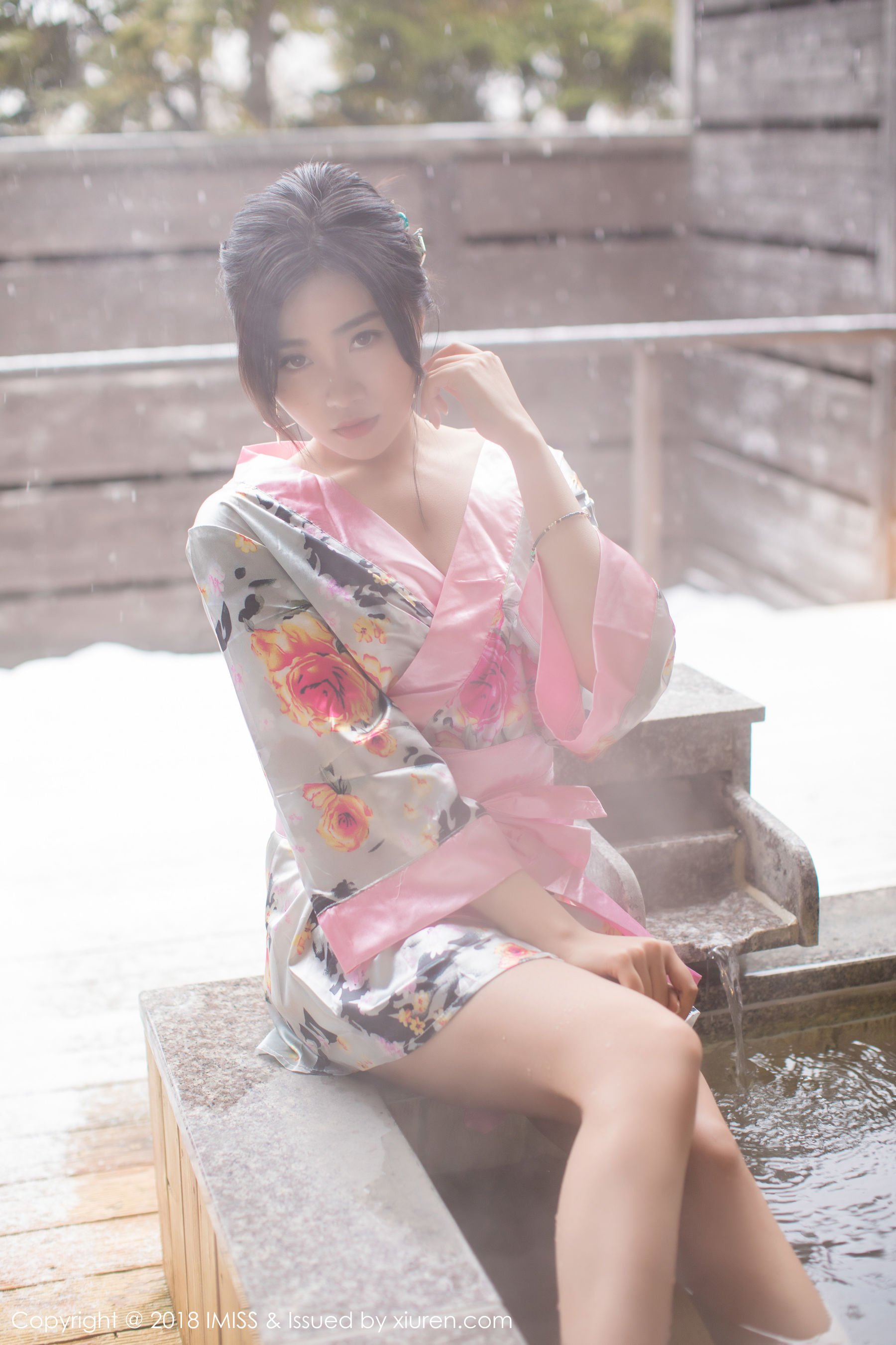 许诺Sabrina《浴池和服+蕾丝美腿》 [爱蜜社IMiss] Vol.221
