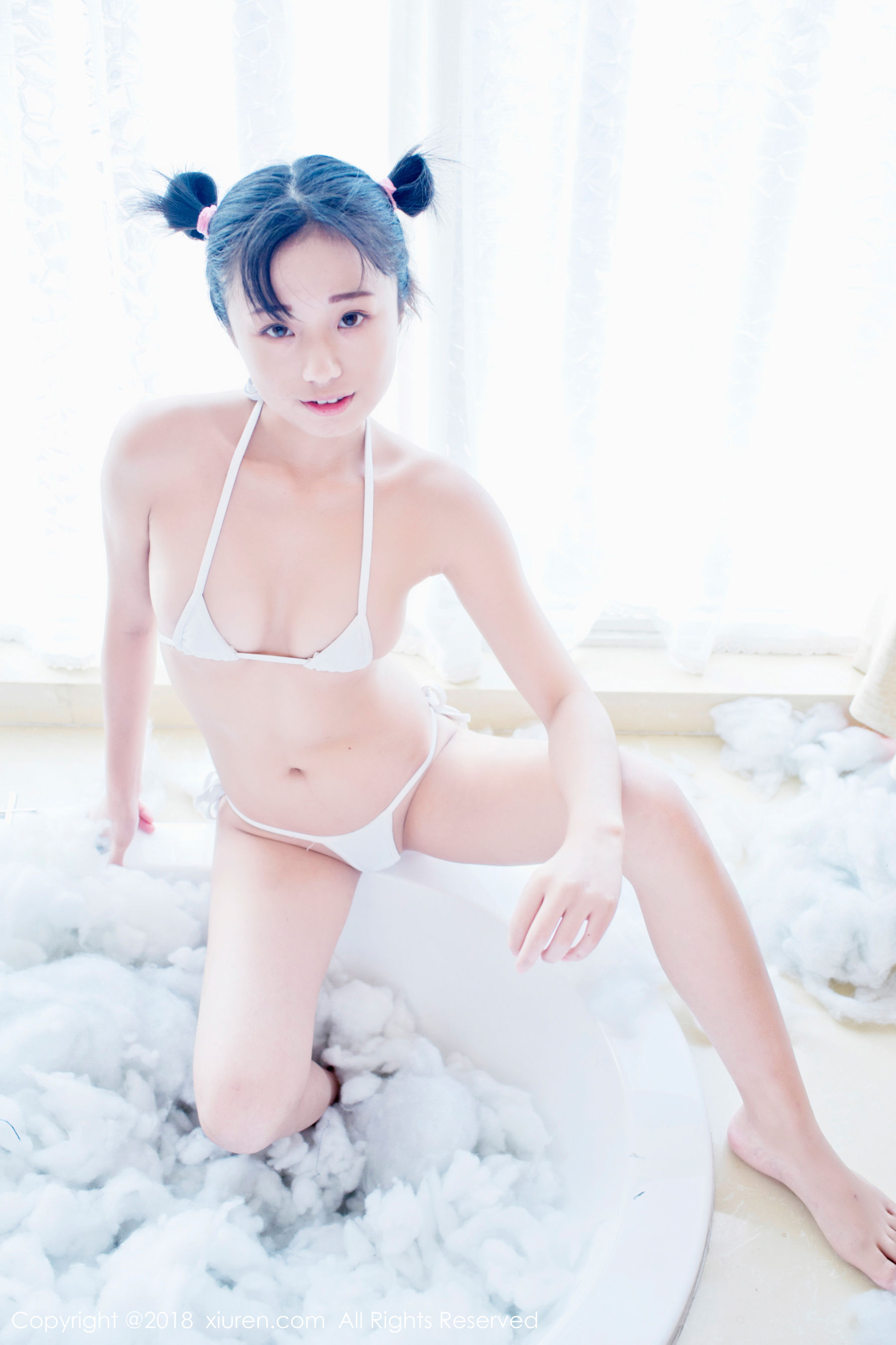 仓井优香《吹弹可破的小女孩》 [秀人XIUREN] No.950