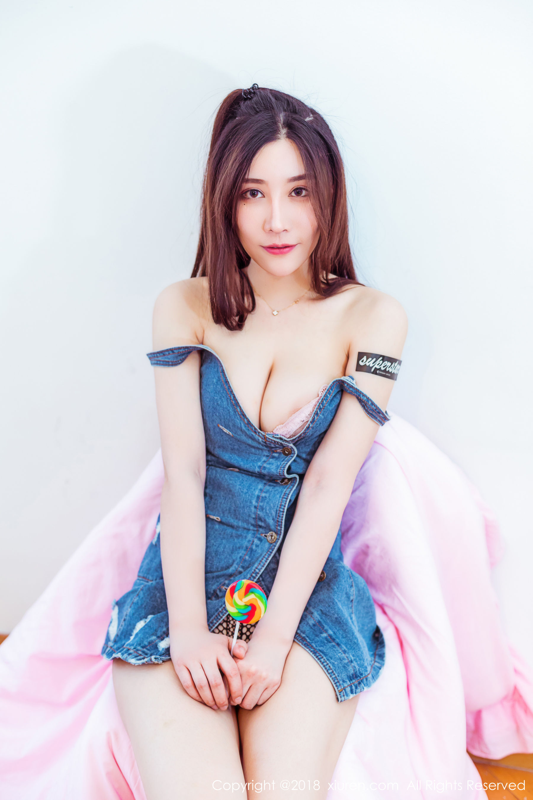美昕Yumi《邻家型美女》 [秀人XIUREN] No.959