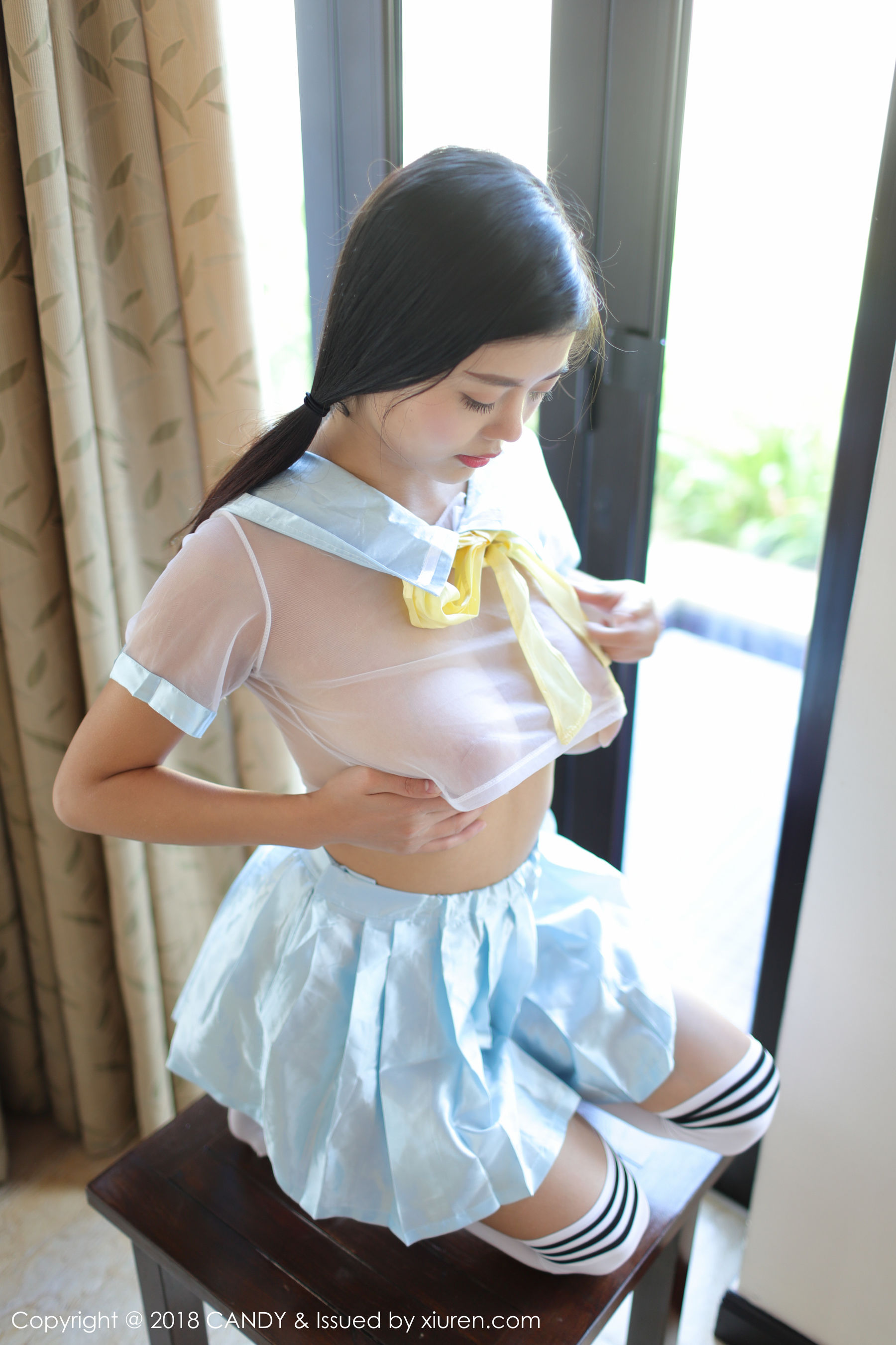 Mieko林美惠子《性感肚兜+透视学生装》 [网红馆CANDY] VOL.057