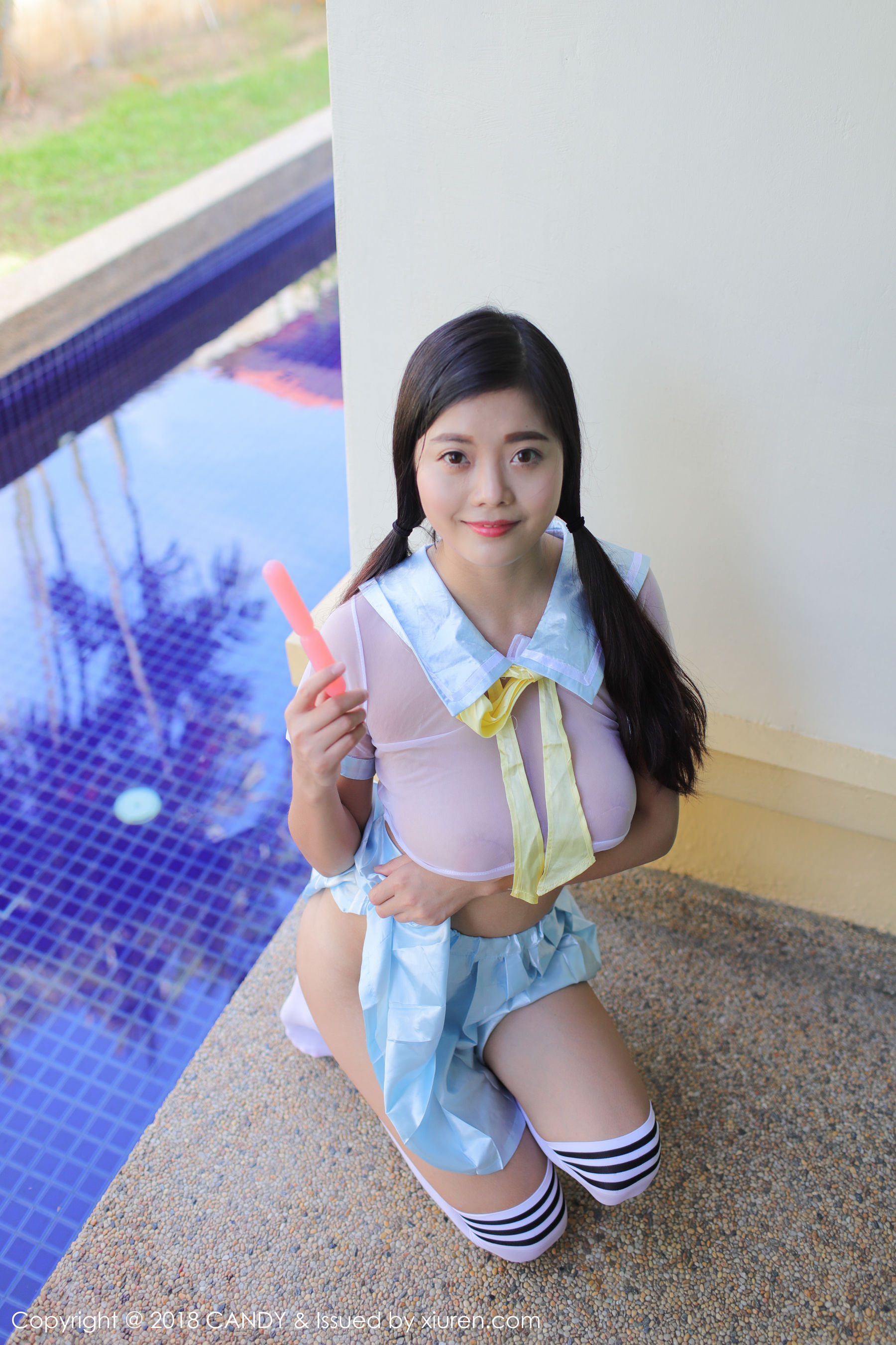 Mieko林美惠子《性感肚兜+透视学生装》 [网红馆CANDY] VOL.057