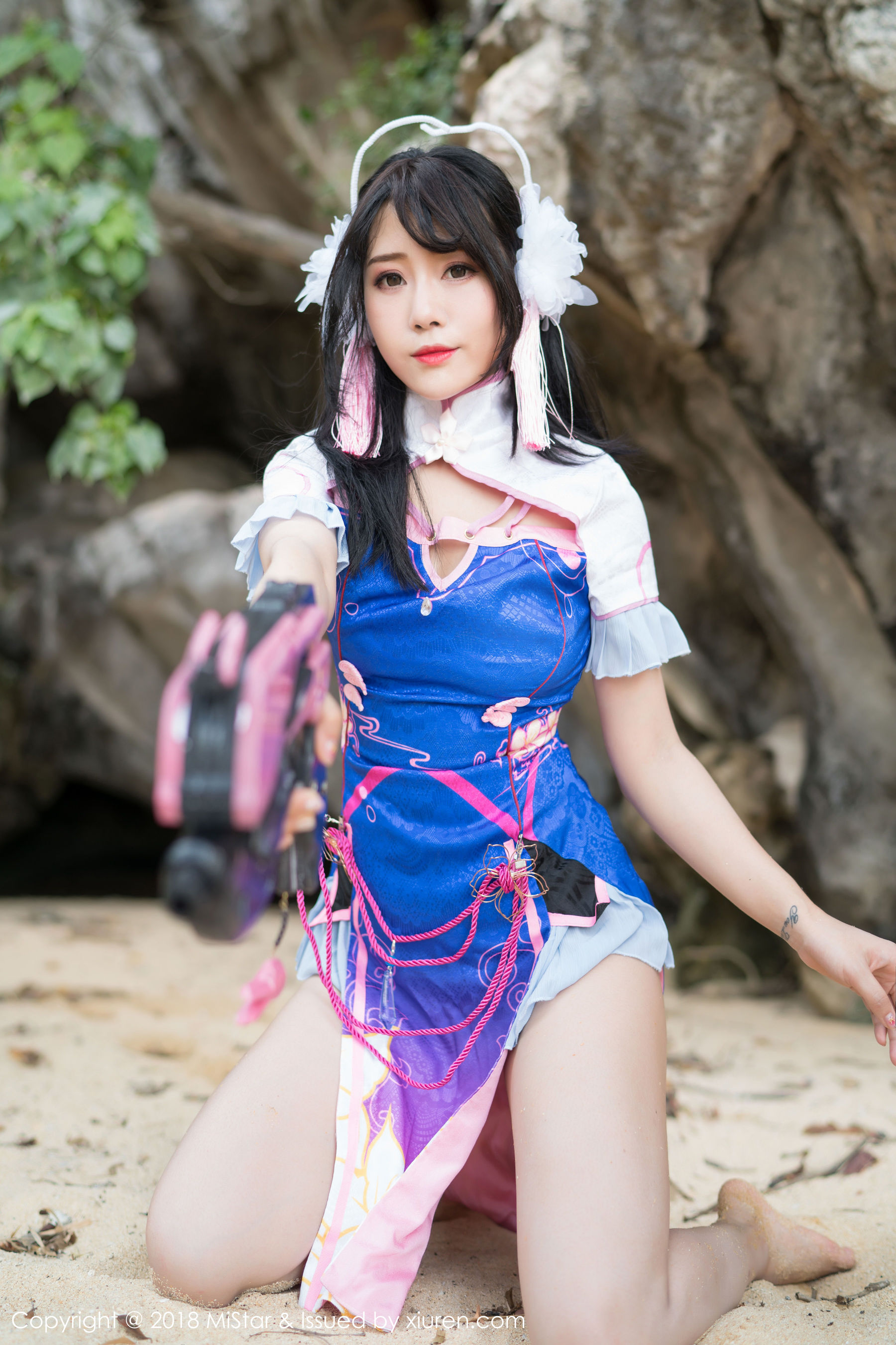 兜豆靓Youlina《外拍COS不知火舞与DVA》 [魅妍社MiStar] VOL.215