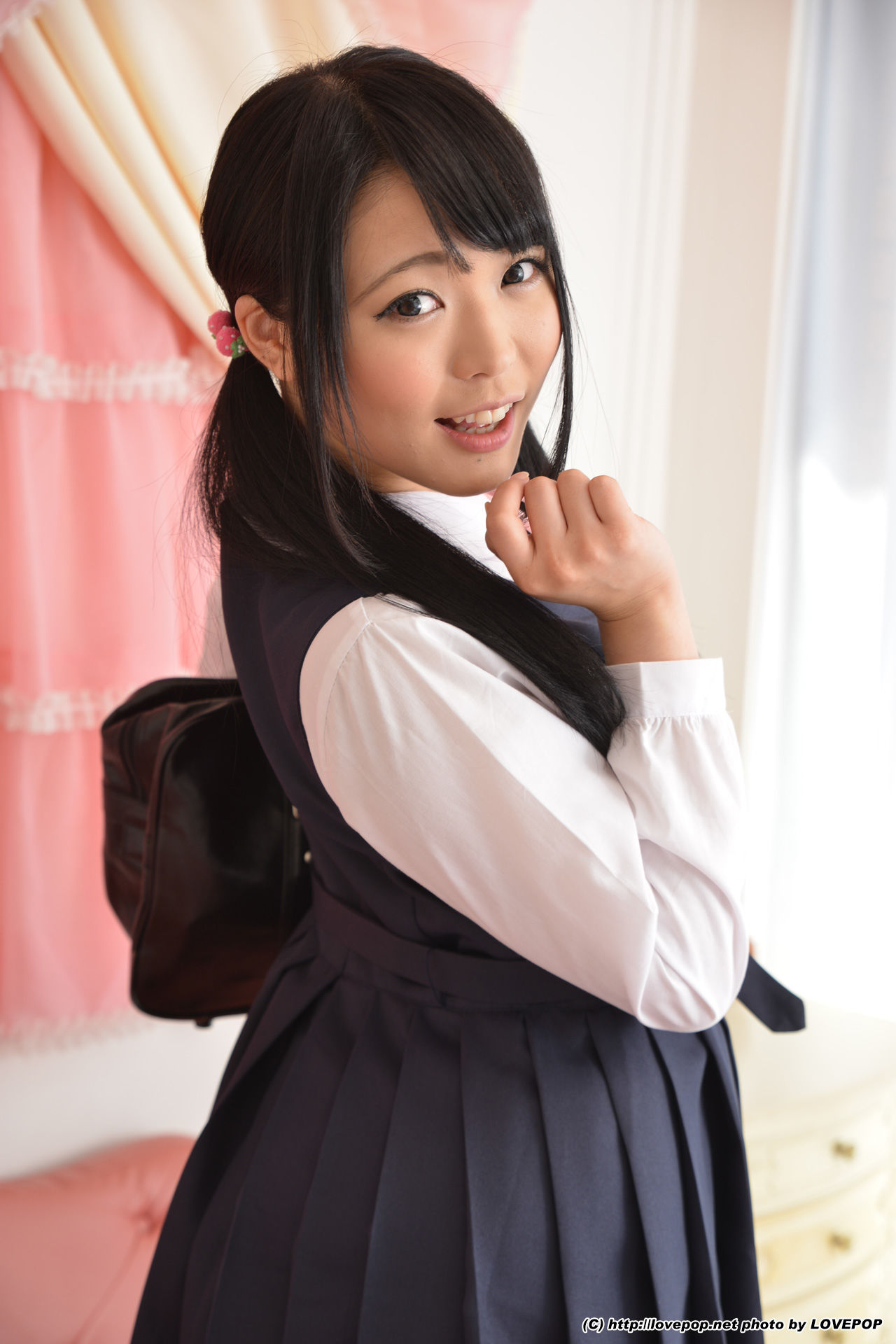 [LovePop] Yui Kawagoe 川越唯/川越ゆい 学生诱惑