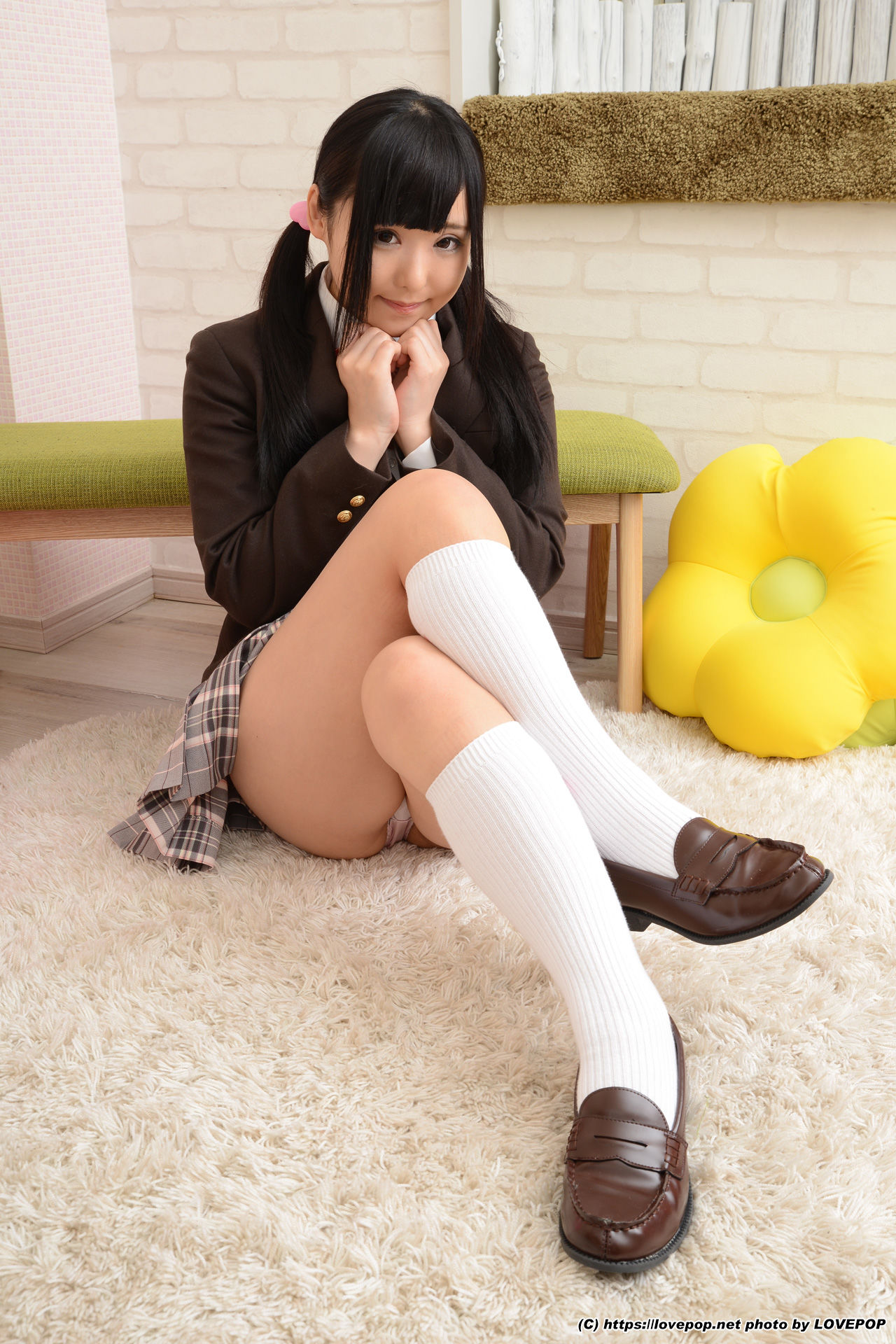 [LovePop] AZUKI あず希《学生装诱惑》 Set06