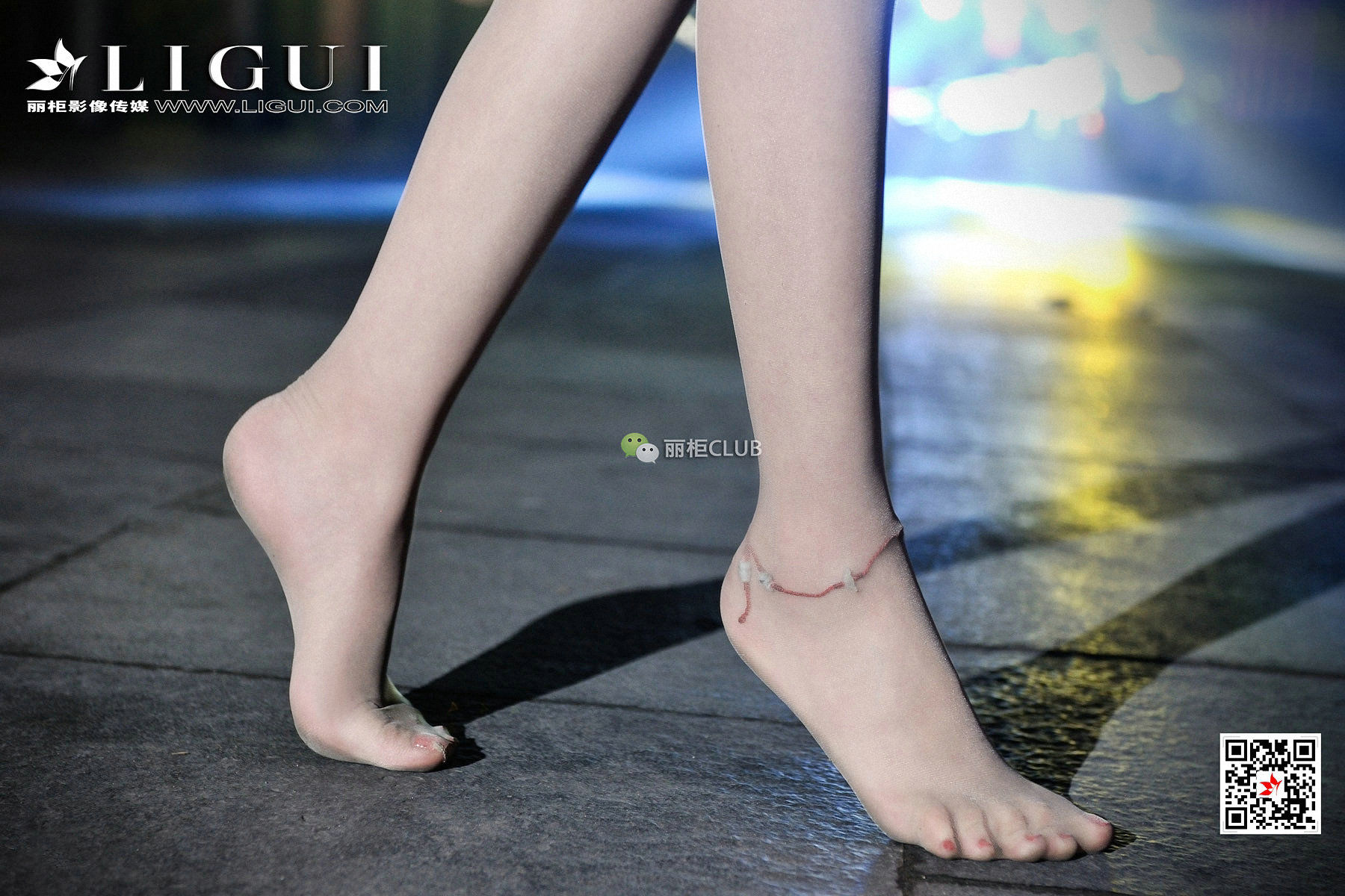 腿模凌凌《美腿夜拍》 [丽柜Ligui]
