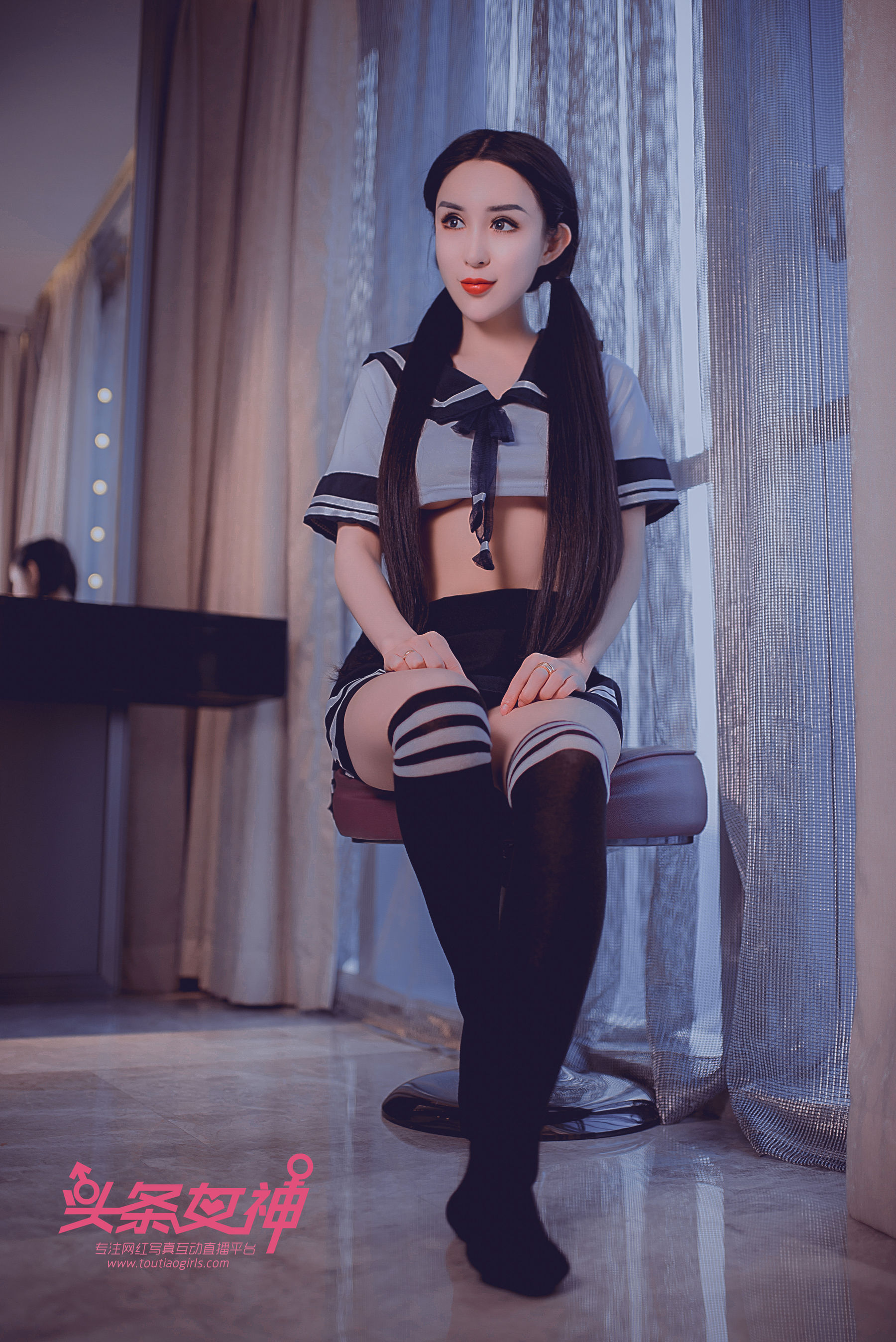 李思彤《清纯学妹》 [头条女神Toutiaogirls]
