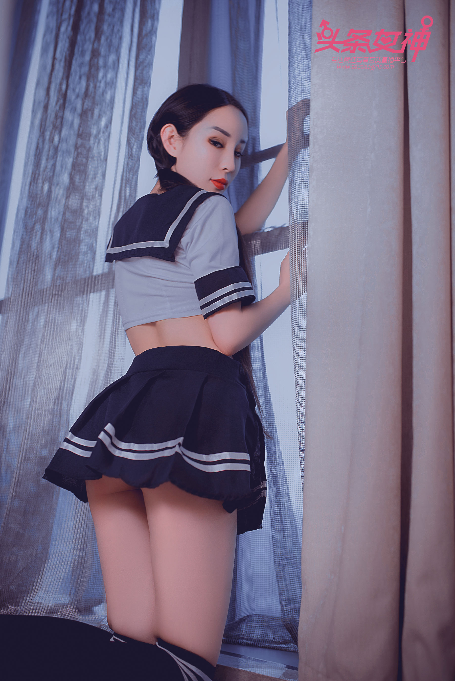 李思彤《清纯学妹》 [头条女神Toutiaogirls]