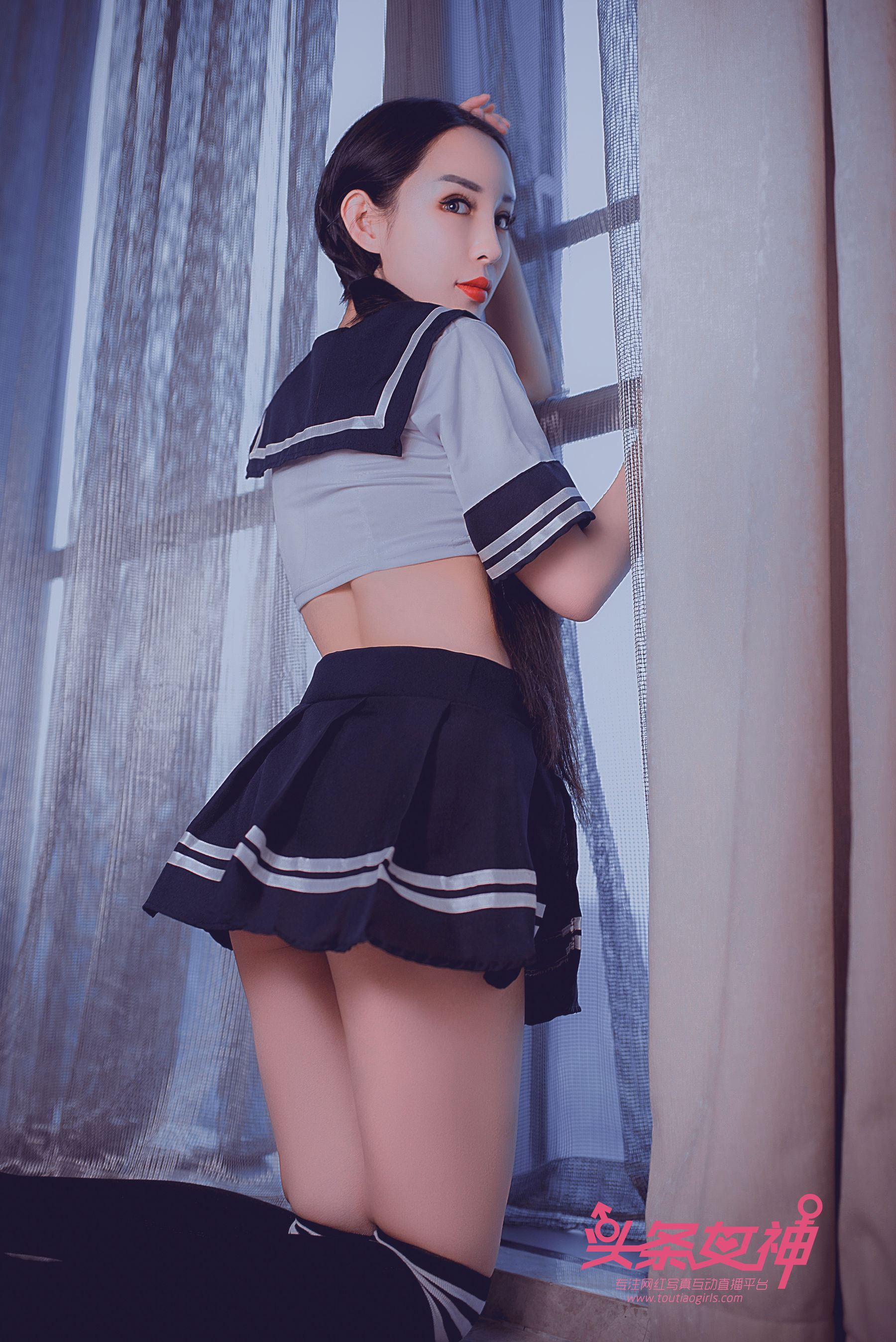 李思彤《清纯学妹》 [头条女神Toutiaogirls]