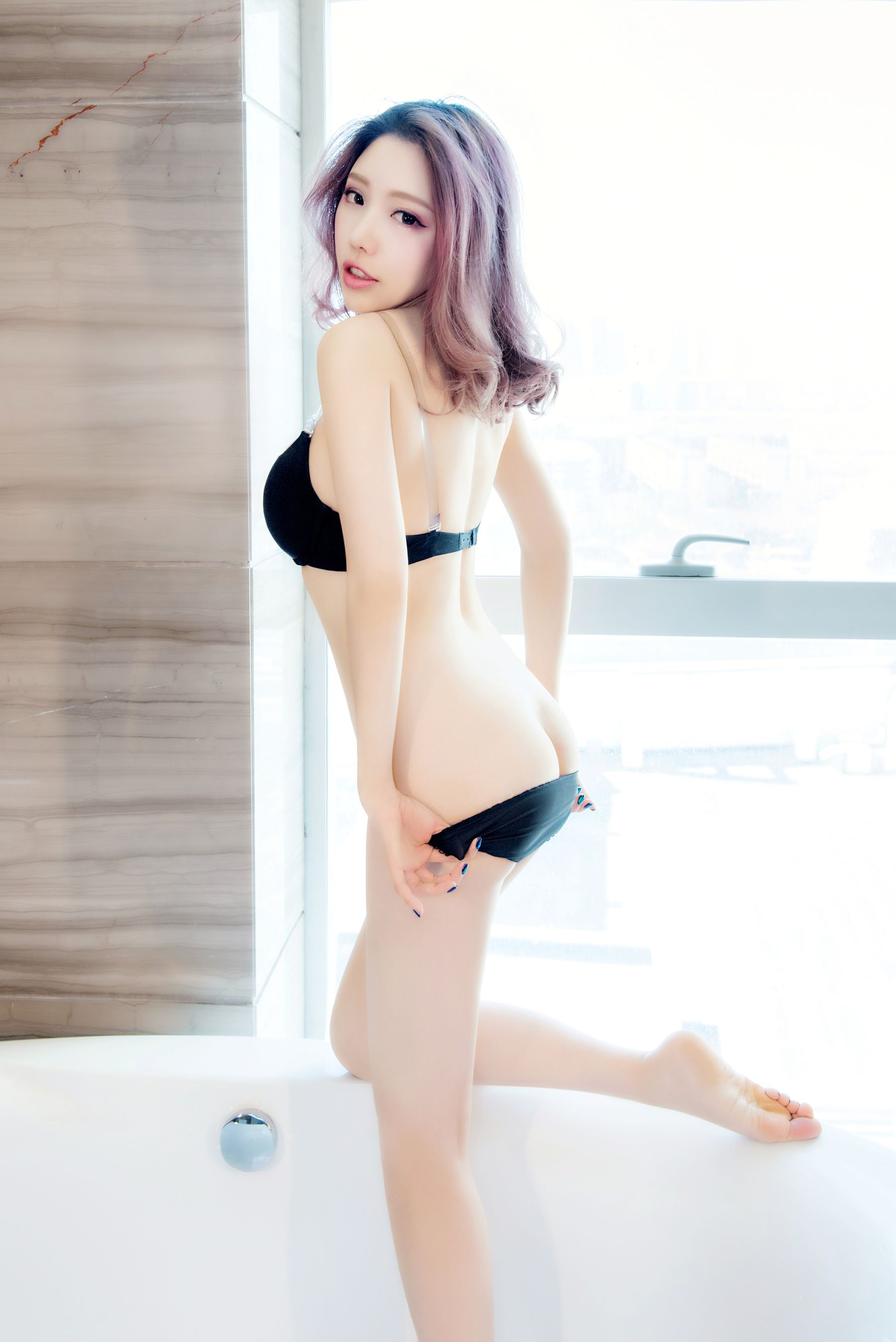 妮小妖《风情万种清晨私房》 [猎女神SLADY] NO.001