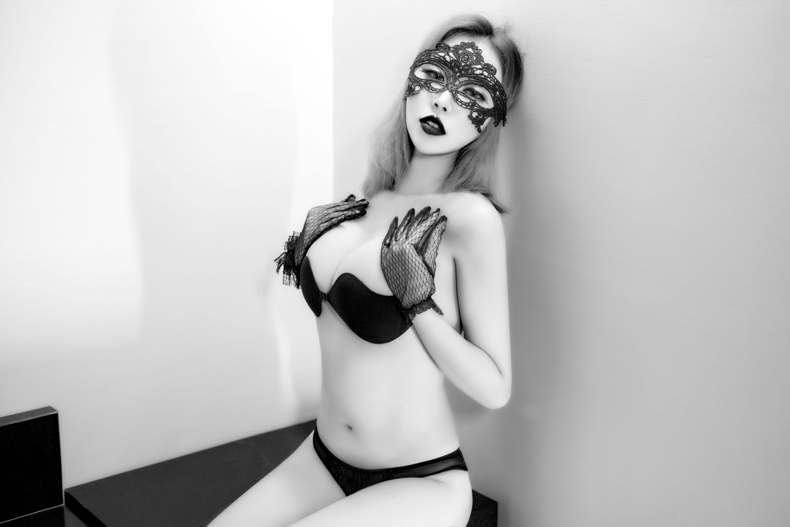 赵欢颜《个性女王欧式性感诱惑》 [猎女神SLADY] NO.003