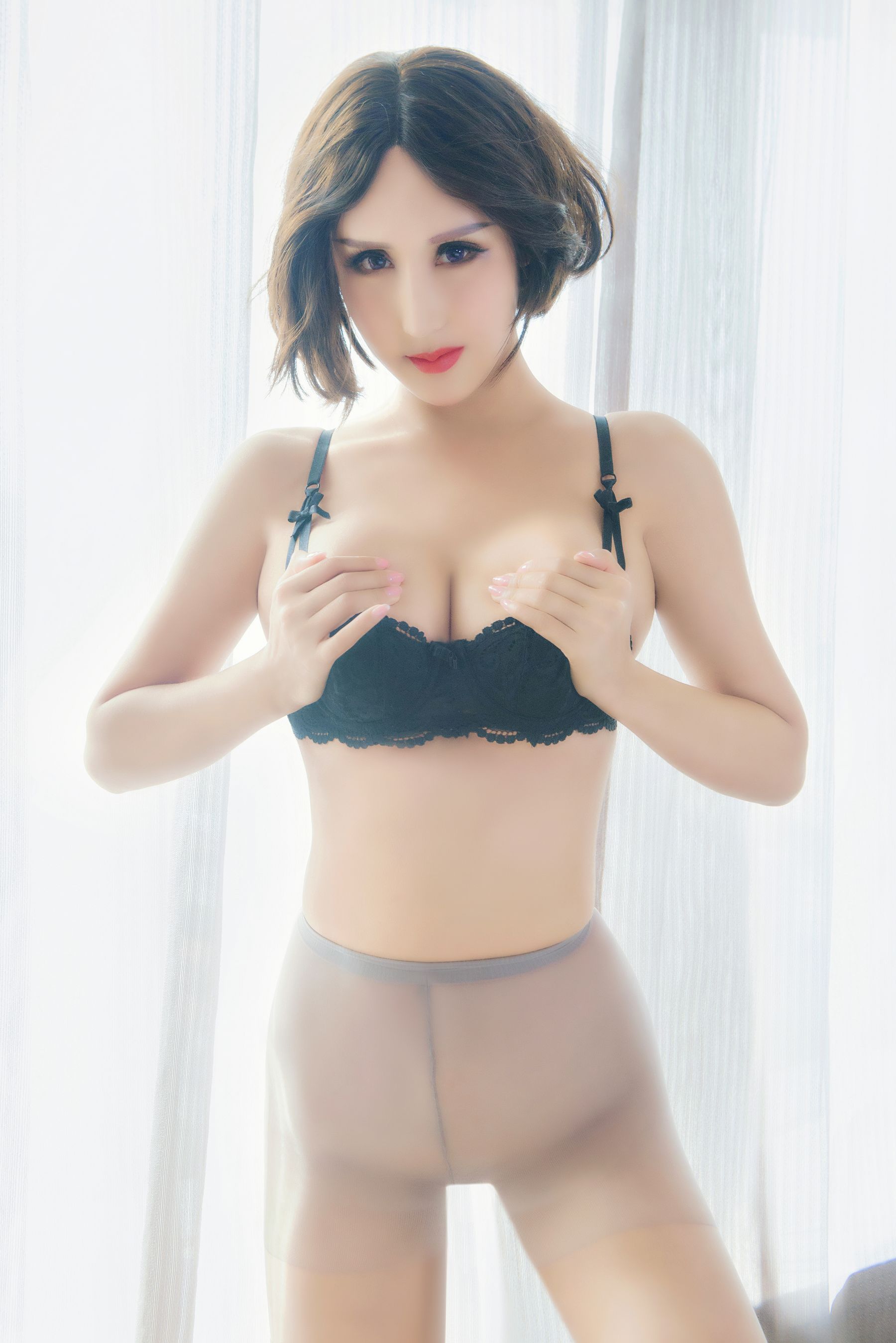 娜依灵儿《性感G乳美胸美臀私房》Part-I [猎女神SLADY] NO.011