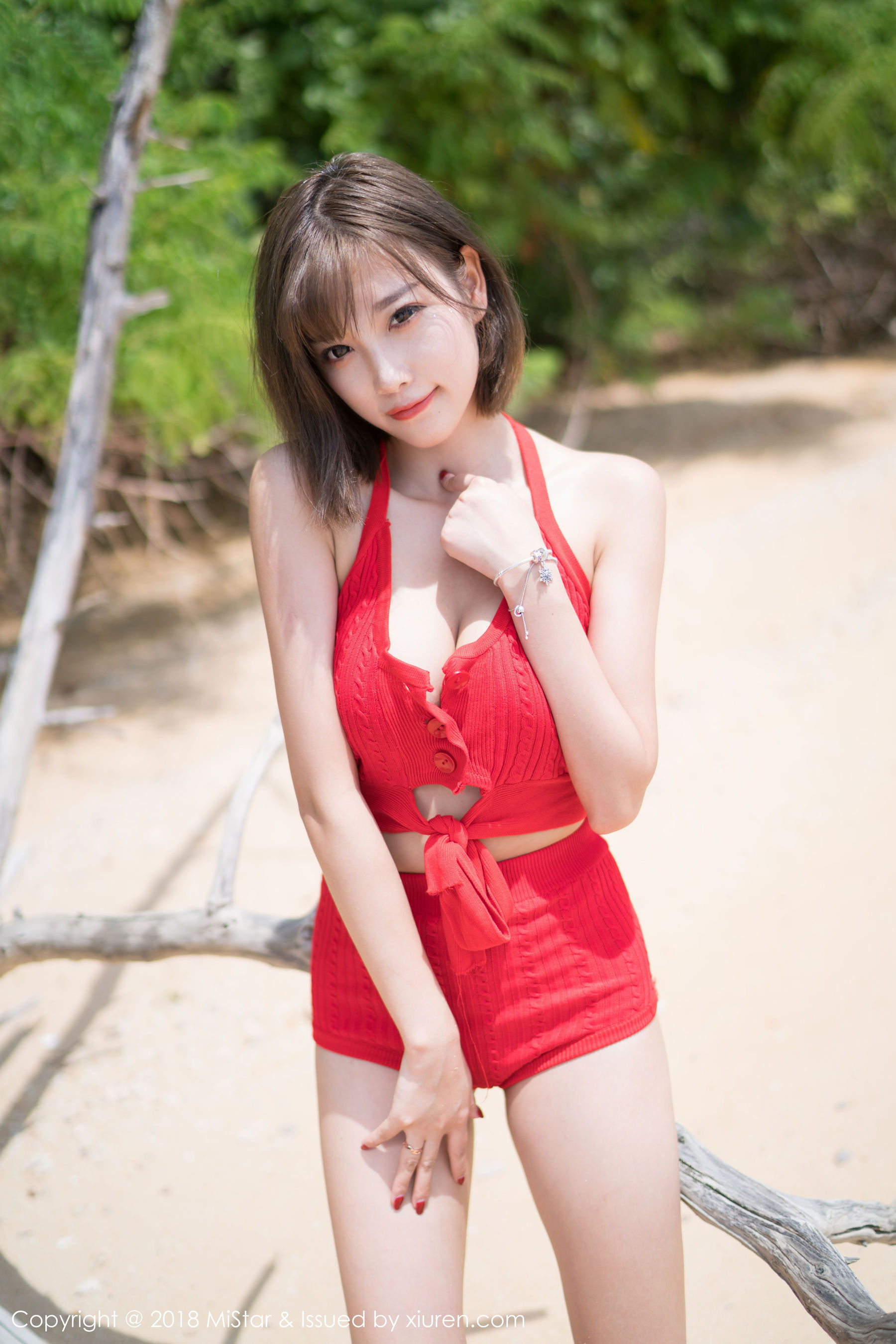 杨晨晨sugar《海边沙滩湿身诱惑》 [魅妍社MiStar] VOL.219
