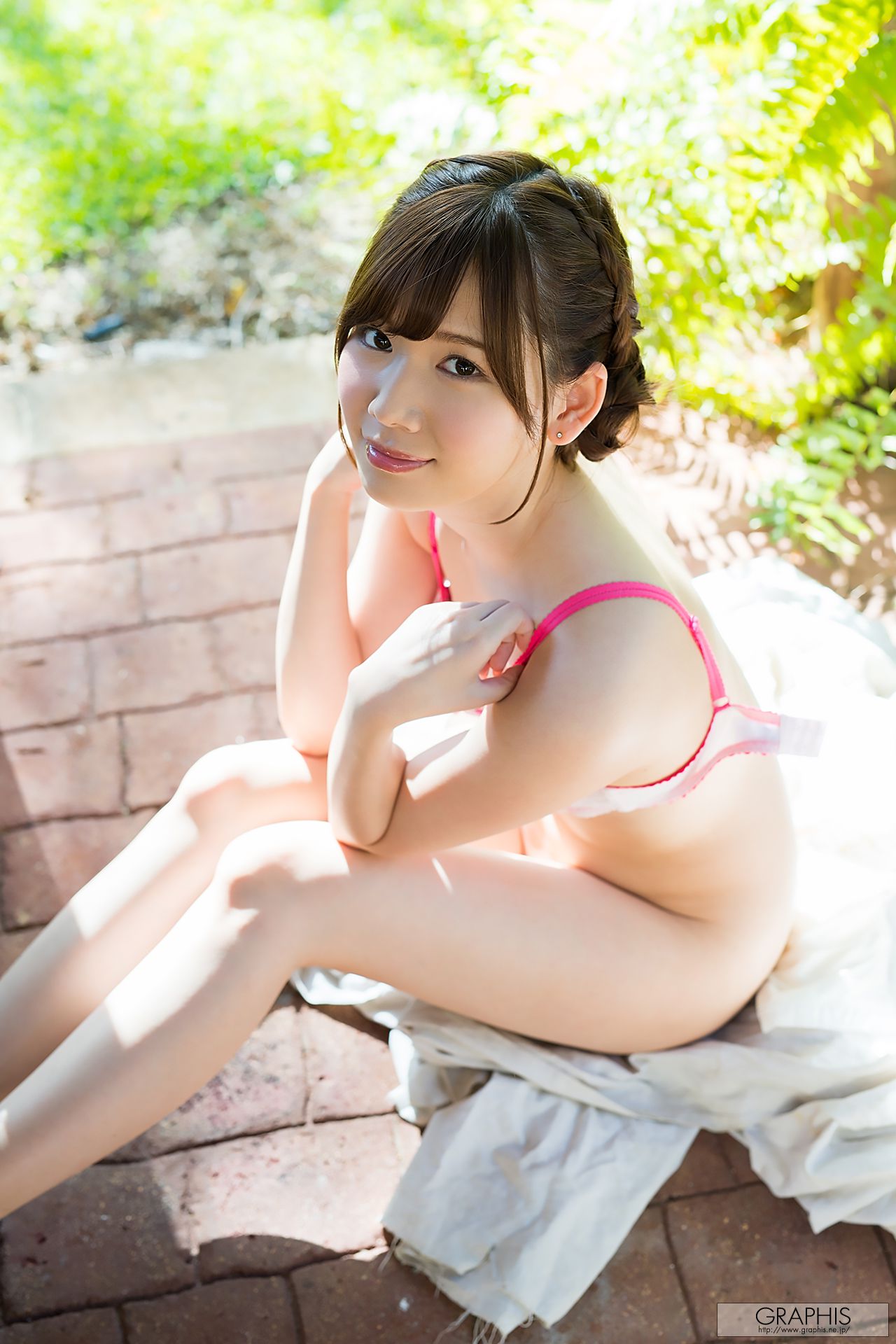 明里つむぎ/明里紬《SPRING SPECIAL 2018 》 [Graphis]