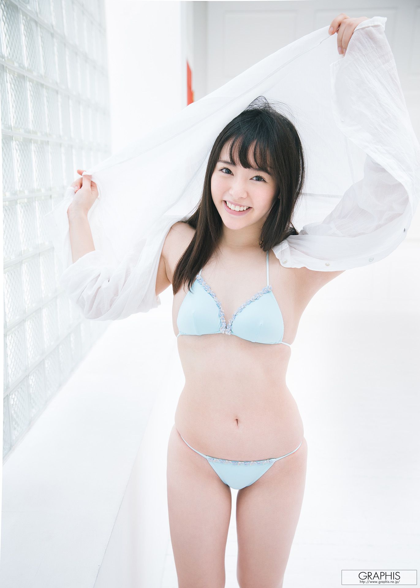 Yuna Ogura 小倉由菜 [Graphis] Gravure 初脱ぎ娘