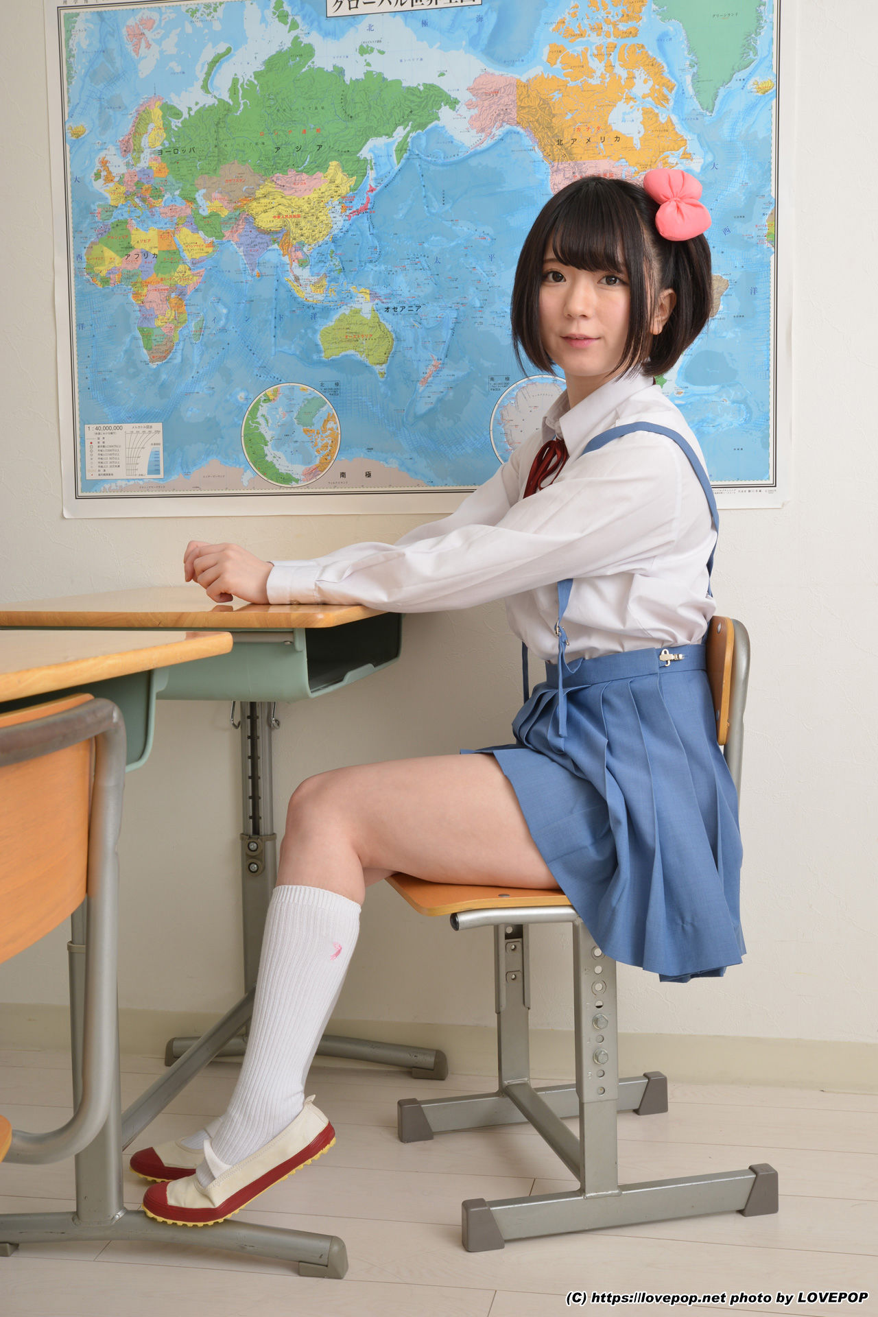 [LovePop] 篠崎みお《教室校服系列》 Set07