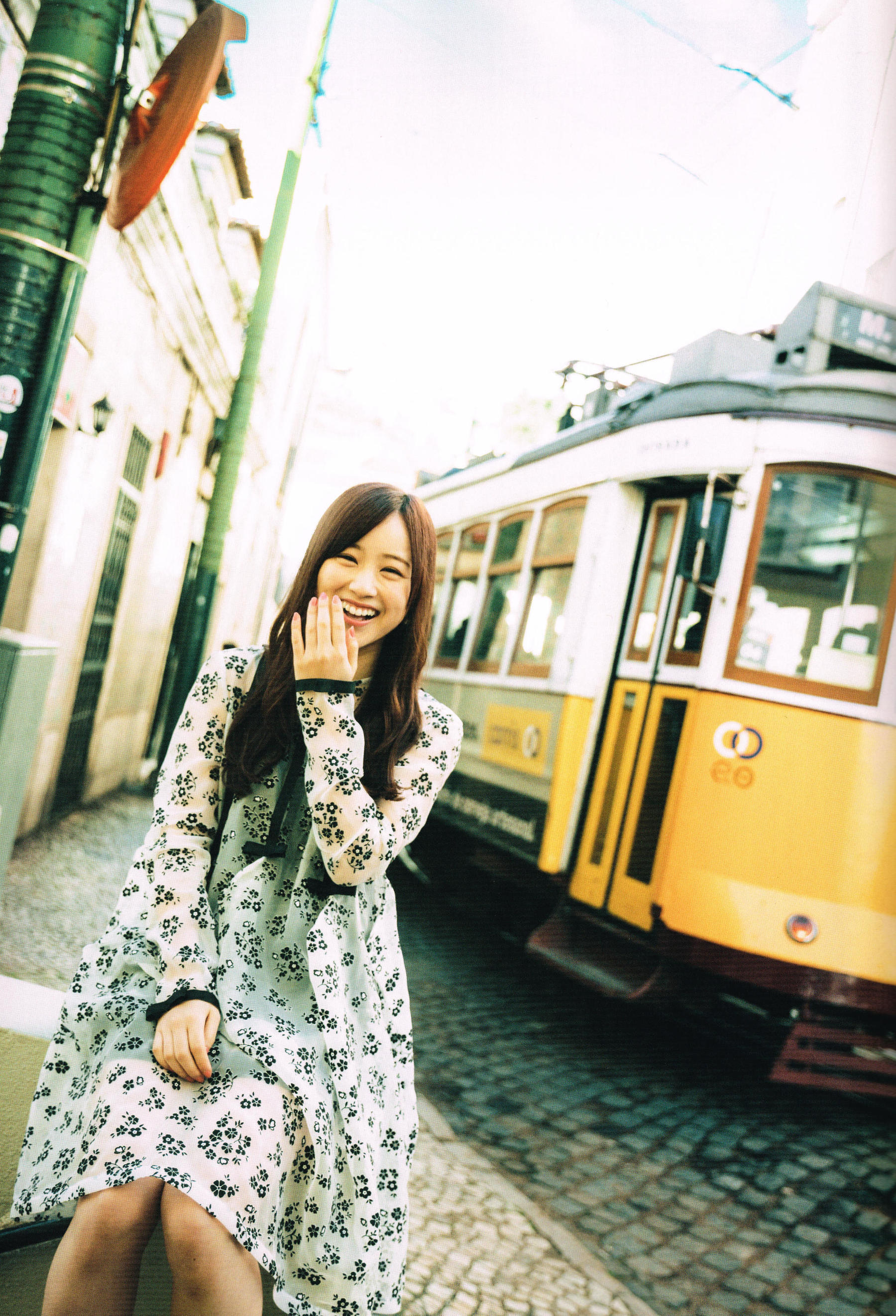 星野みなみ/星野南 1st [Itazura] [PhotoBook]