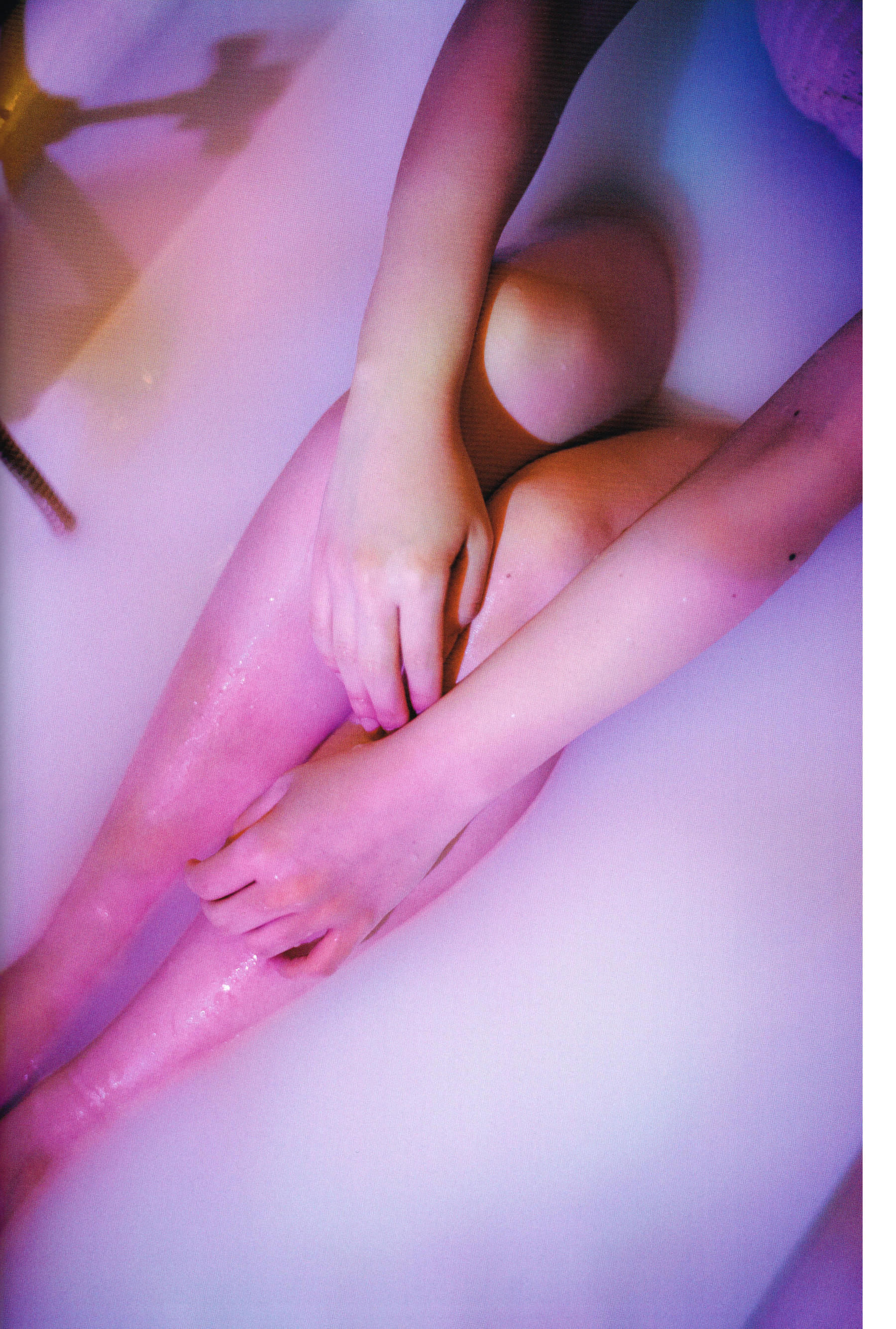 星野みなみ/星野南 1st [Itazura] [PhotoBook]