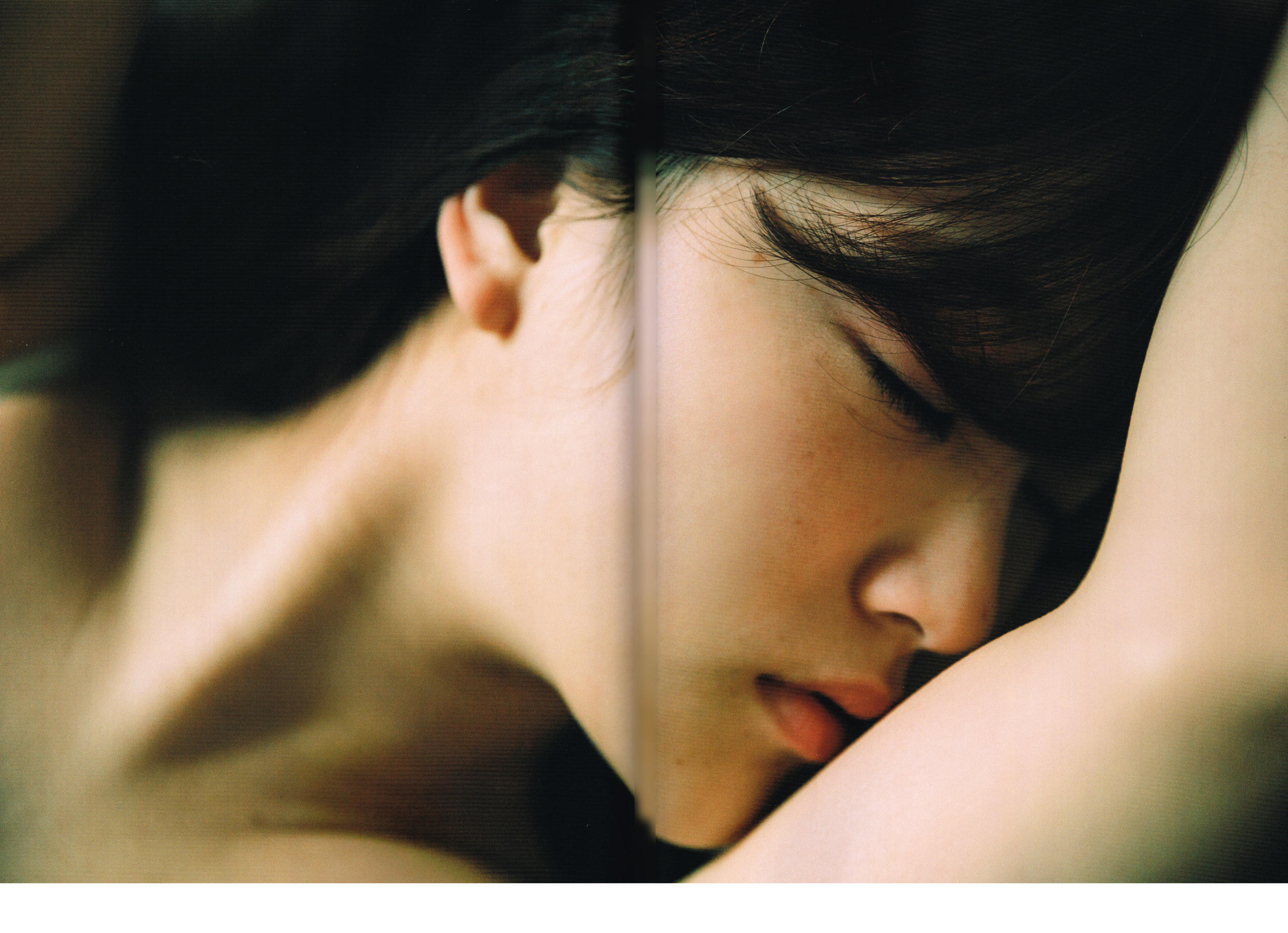 星野みなみ/星野南 1st [Itazura] [PhotoBook]