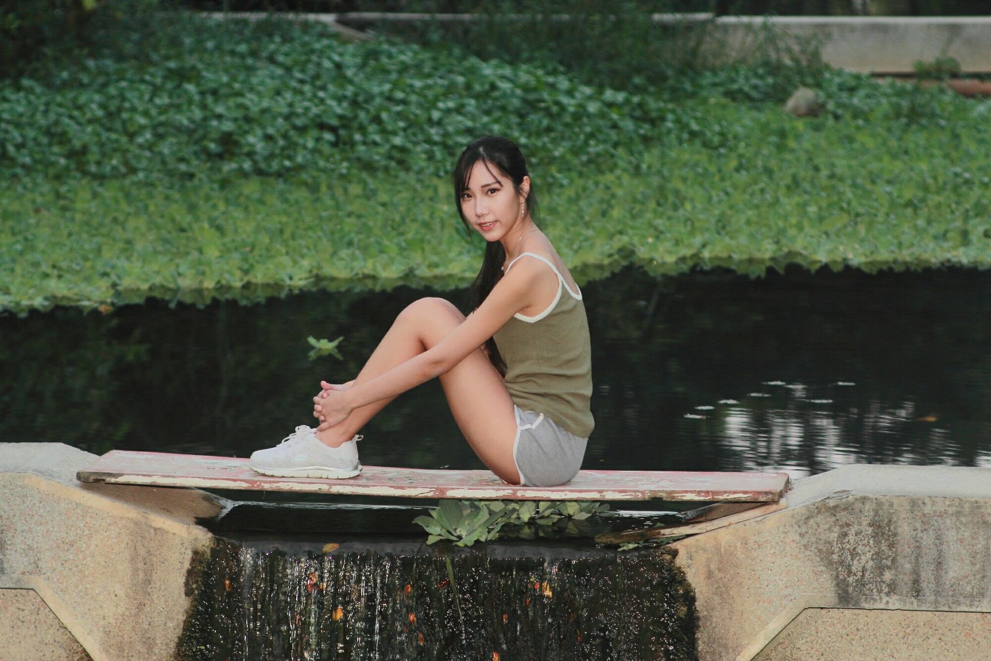 [台湾正妹] 豬比《兒童美術館外拍》