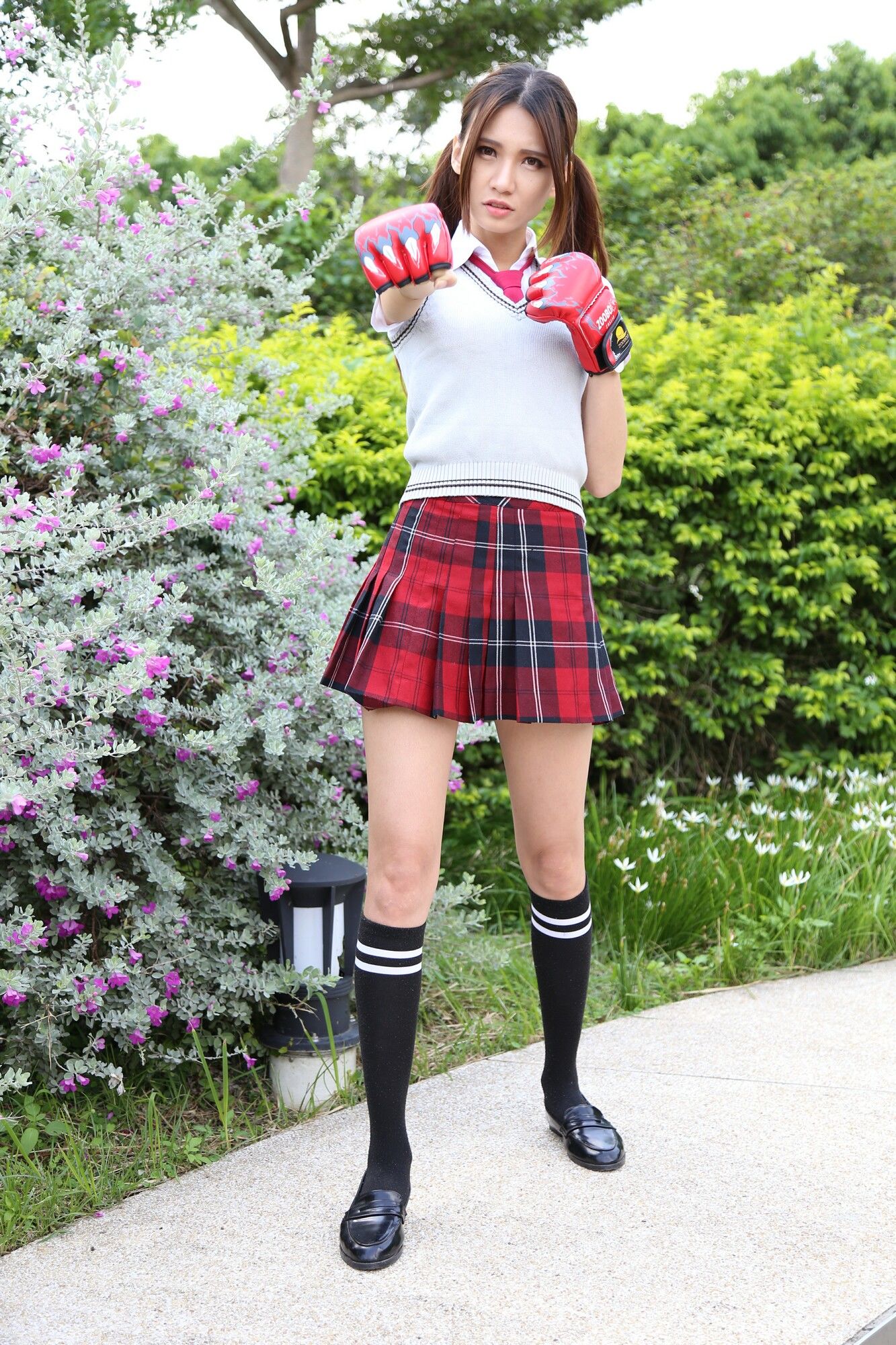 [台湾正妹] 蔡译心Candice《校服美少女》