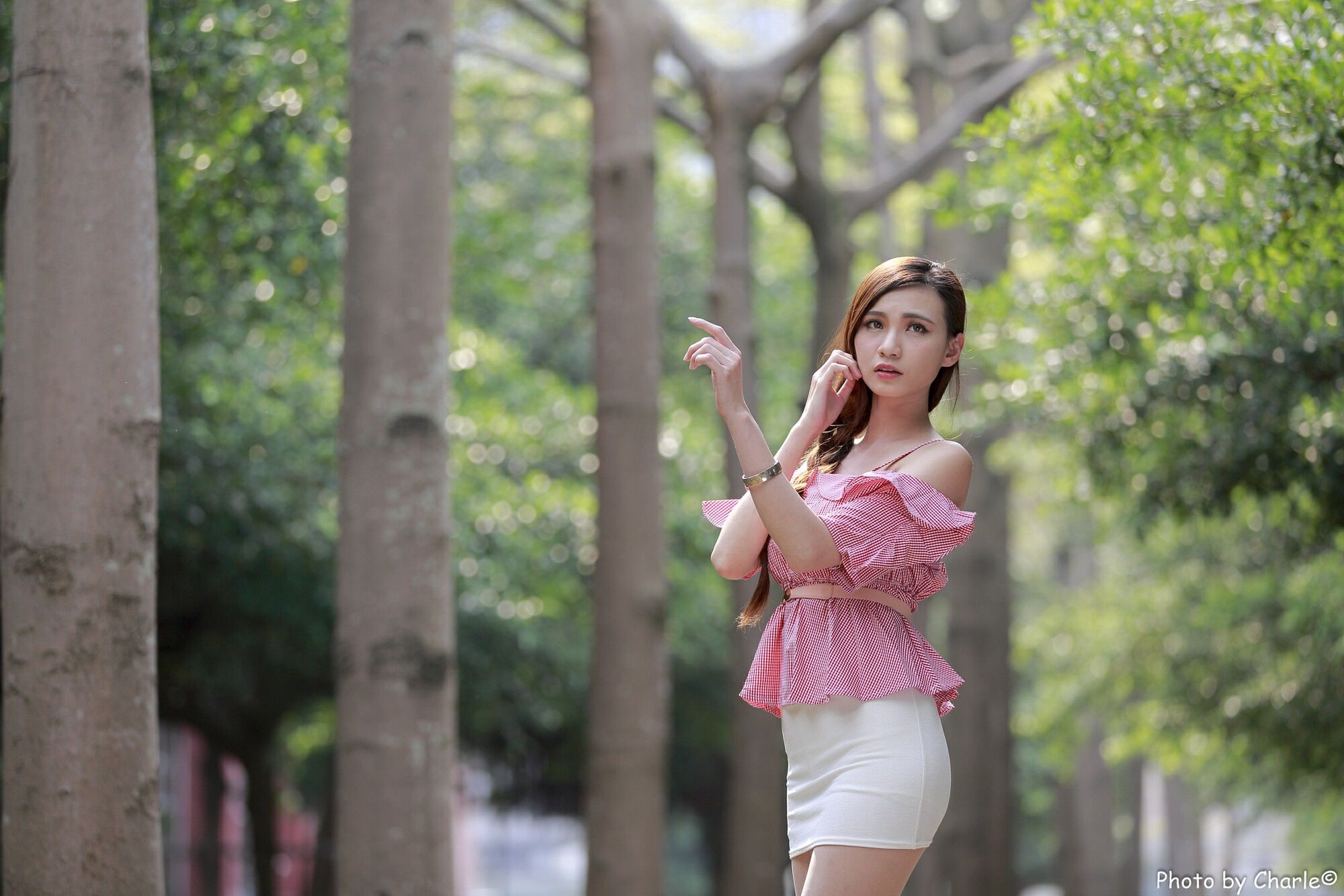 [台湾正妹] 蔡译心Candice《師範大學外拍》3套服装