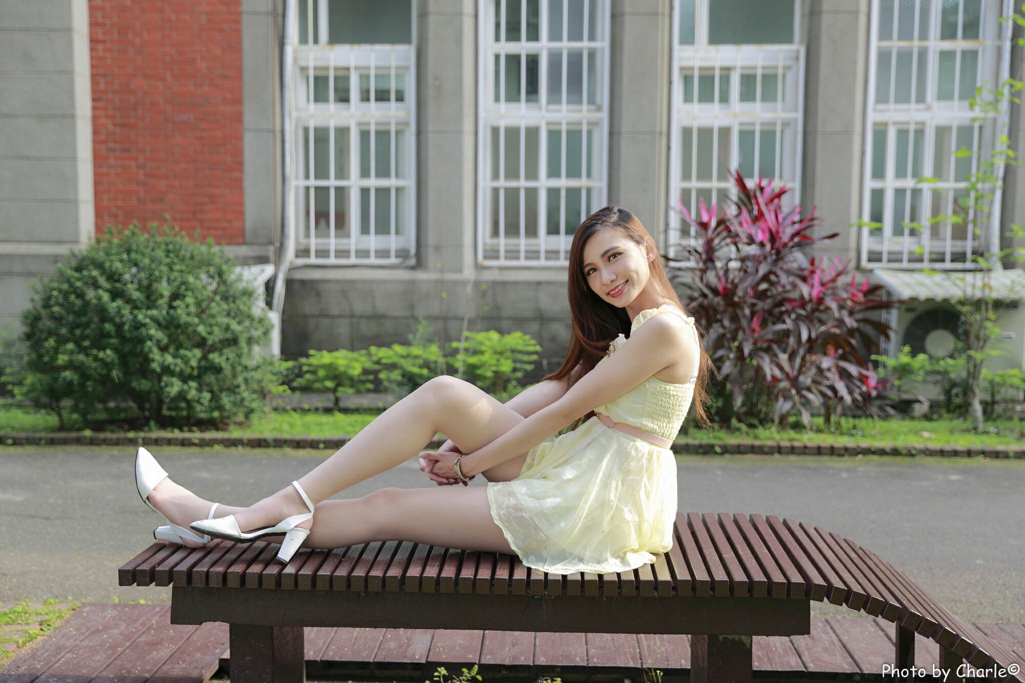[台湾正妹] 蔡译心Candice《師範大學外拍》3套服装