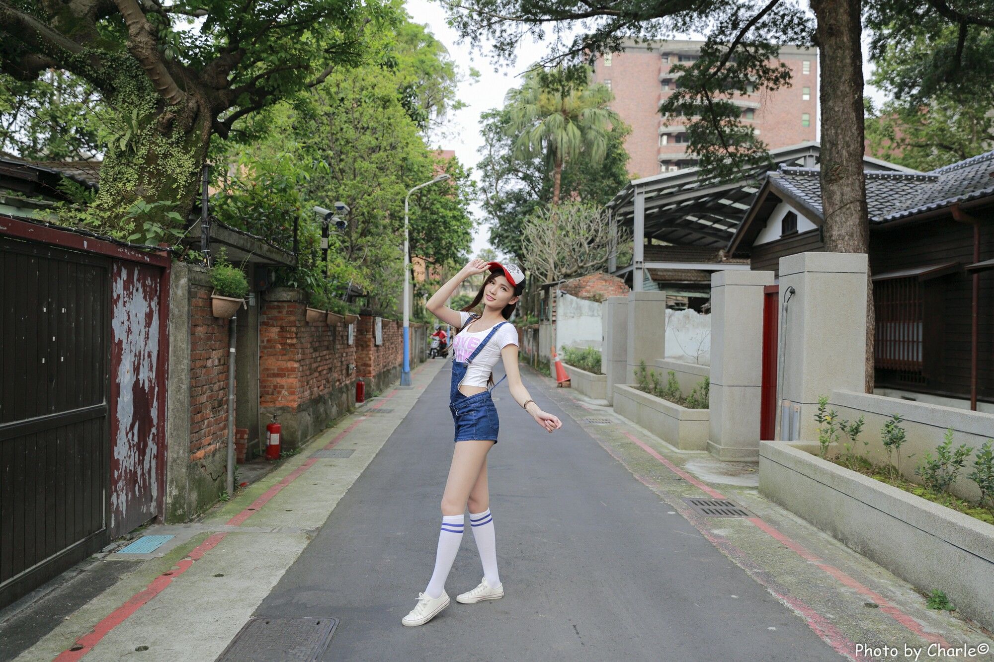 [台湾正妹] 蔡译心Candice《師範大學外拍》3套服装