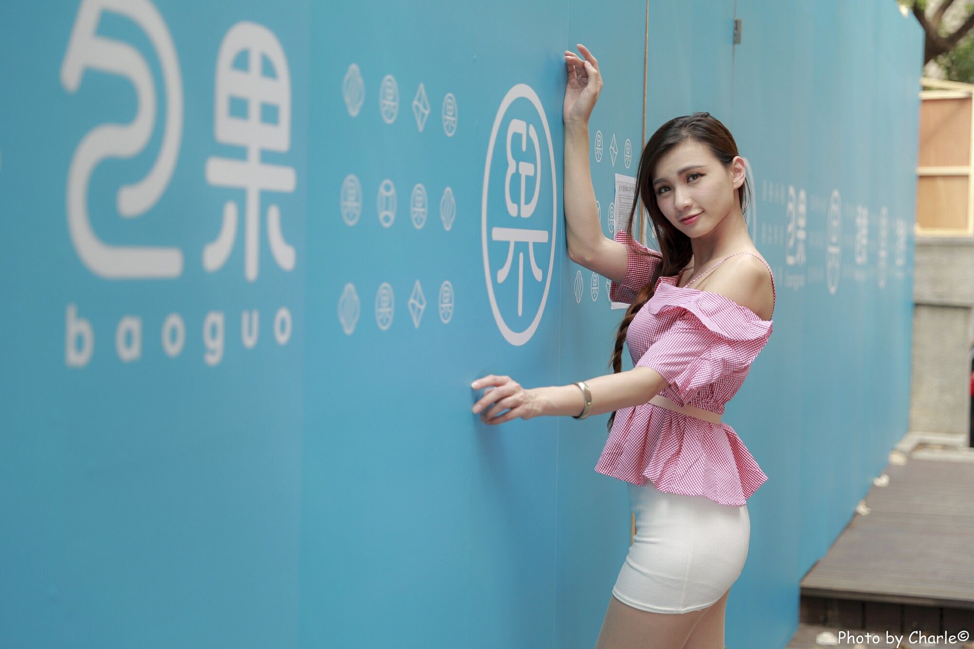[台湾正妹] 蔡译心Candice《師範大學外拍》3套服装
