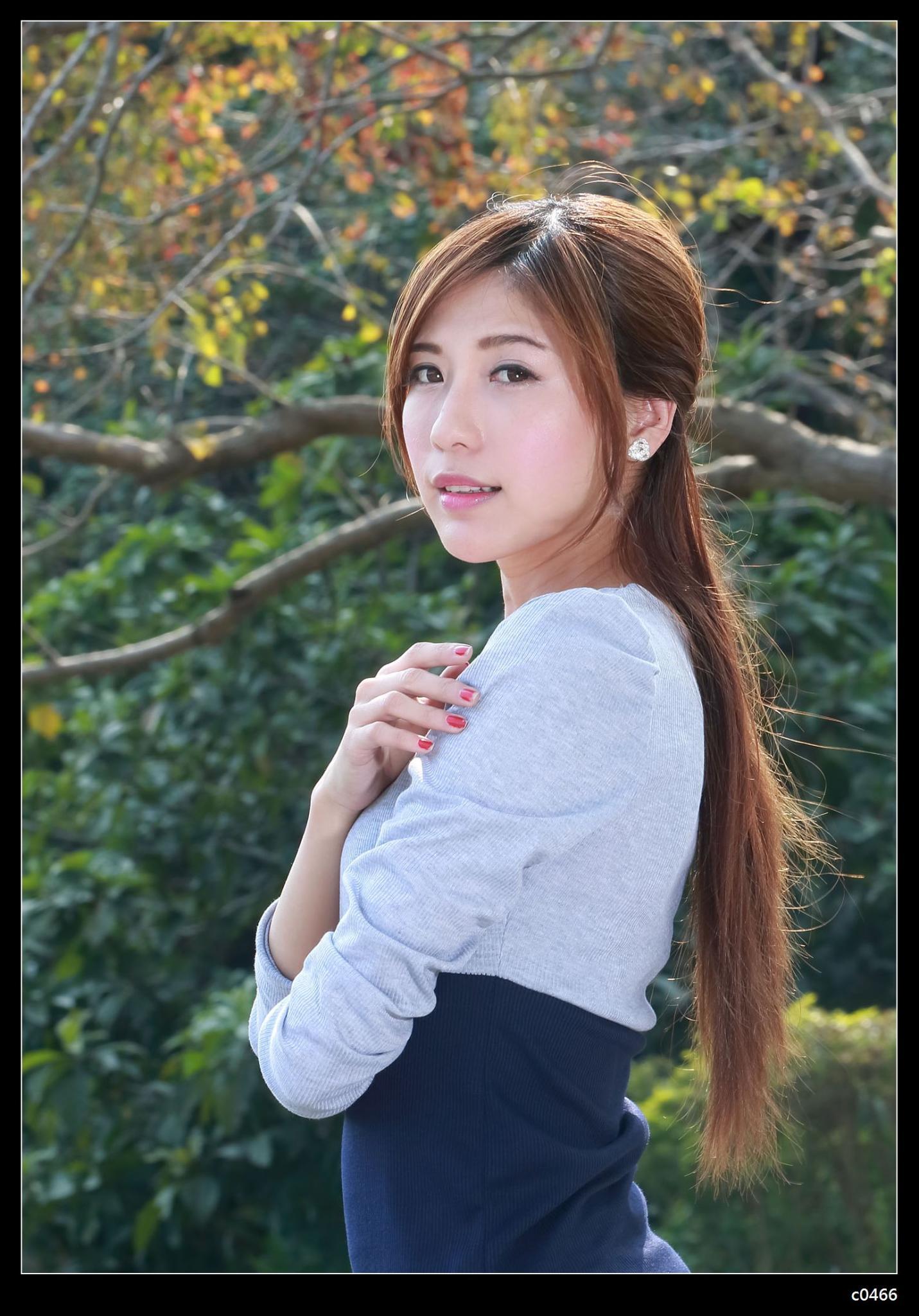 [台湾正妹] Agant小静 NTU外拍黑丝赏