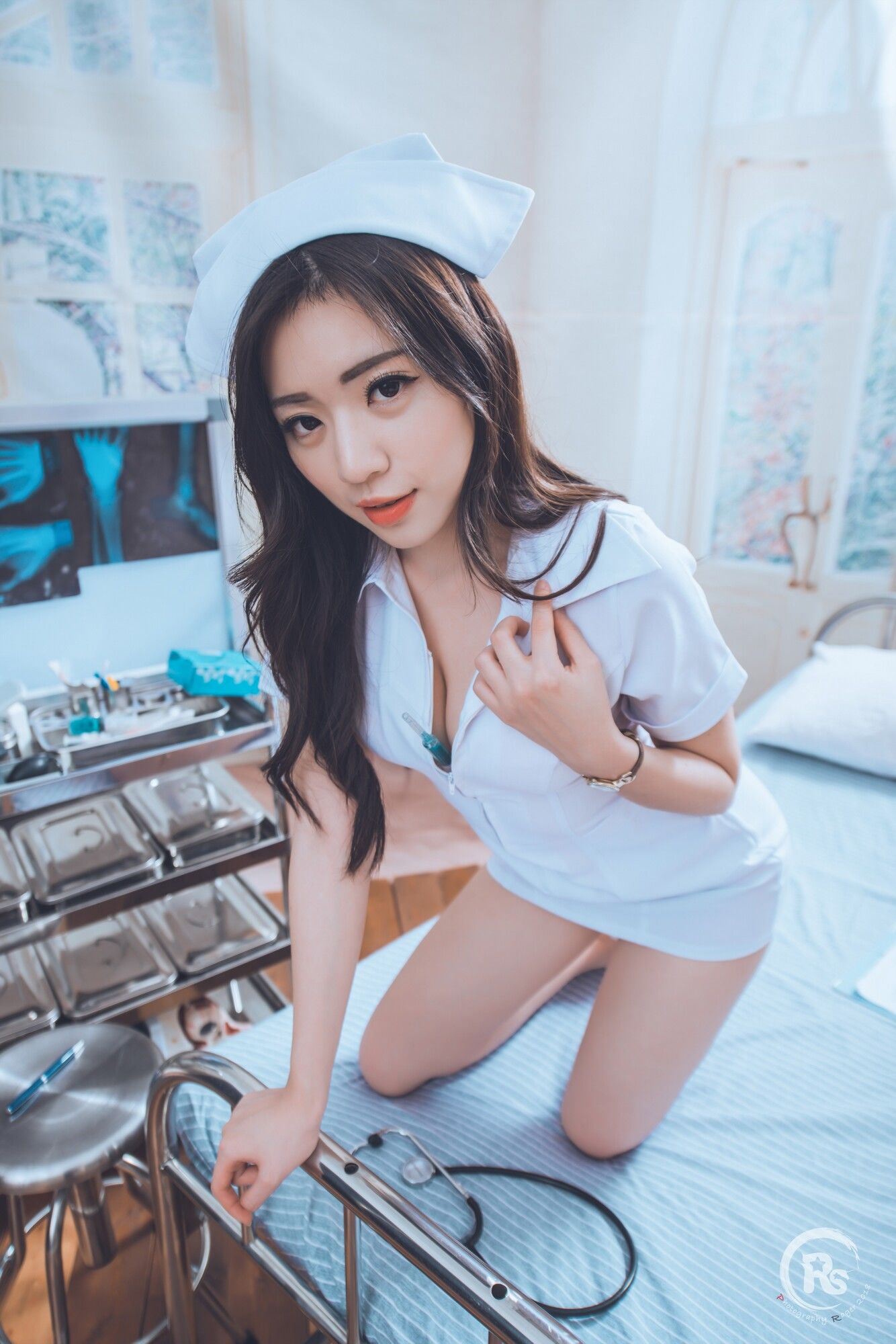 [台湾网红美女] 谢立琪《谢雨琪の護士》