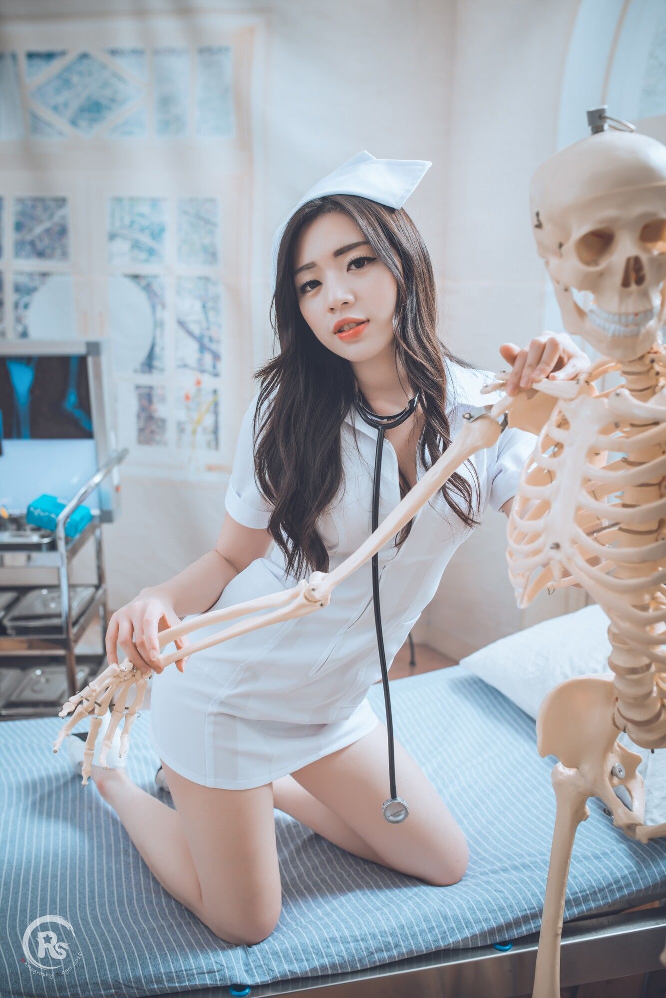 [台湾网红美女] 谢立琪《谢雨琪の護士》