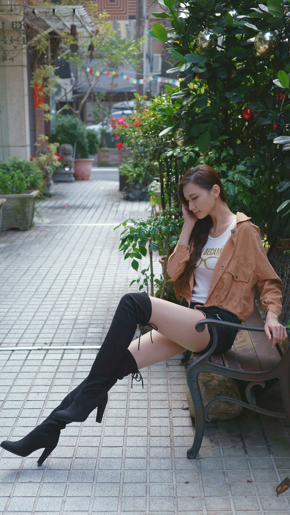 [台湾网红美女] 蔡译心 - 外拍6套服装合集